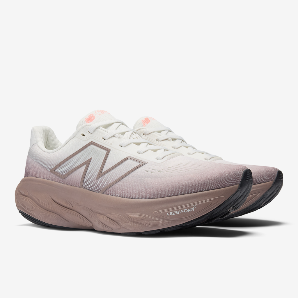 New Balance W 1080 v14 Laufschuhe in BRAUN