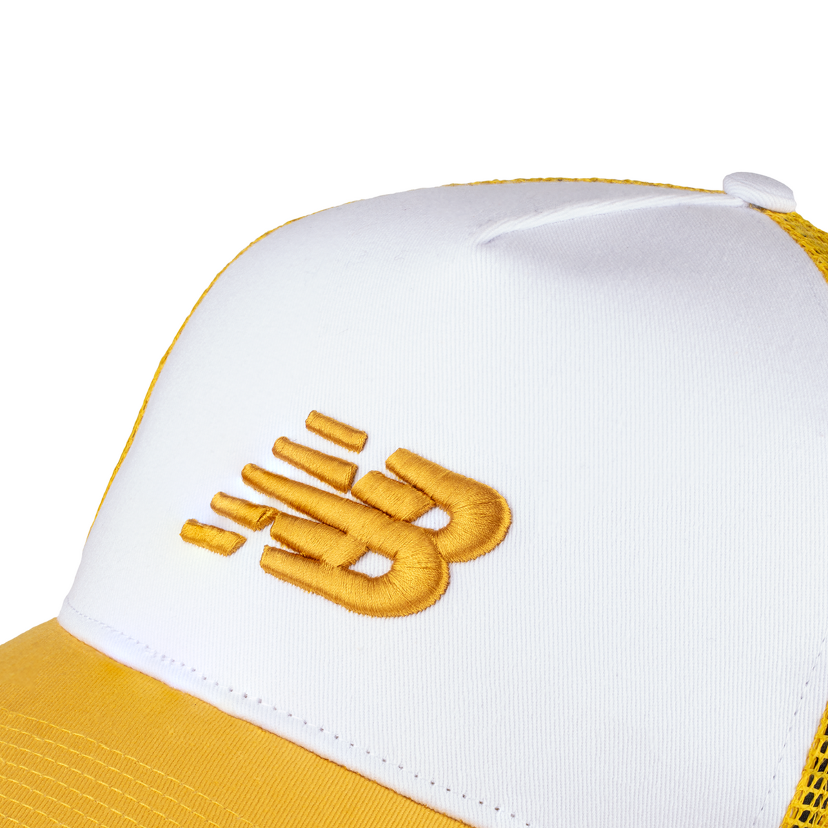 New Balance Sport Essentials Trucker Hat in GELB