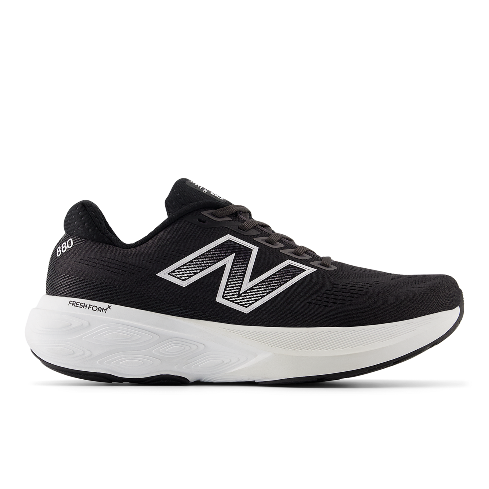 New Balance M 880 v15 Laufschuhe in SCHWARZ