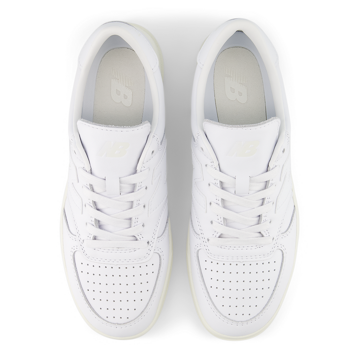 New Balance U T500 Premium Court Freizeitschuhe in WEISS