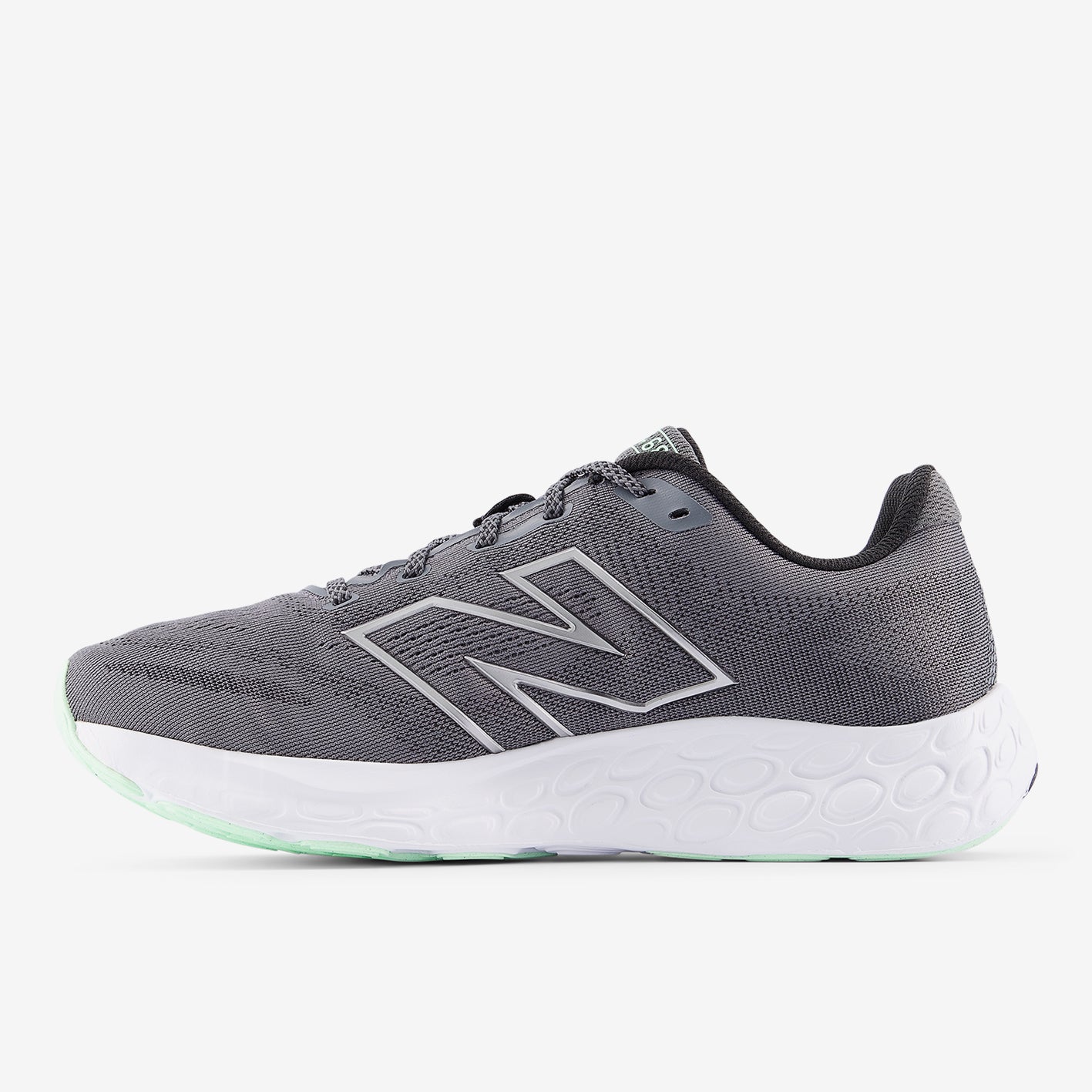 M 680 v8 Chaussures de course