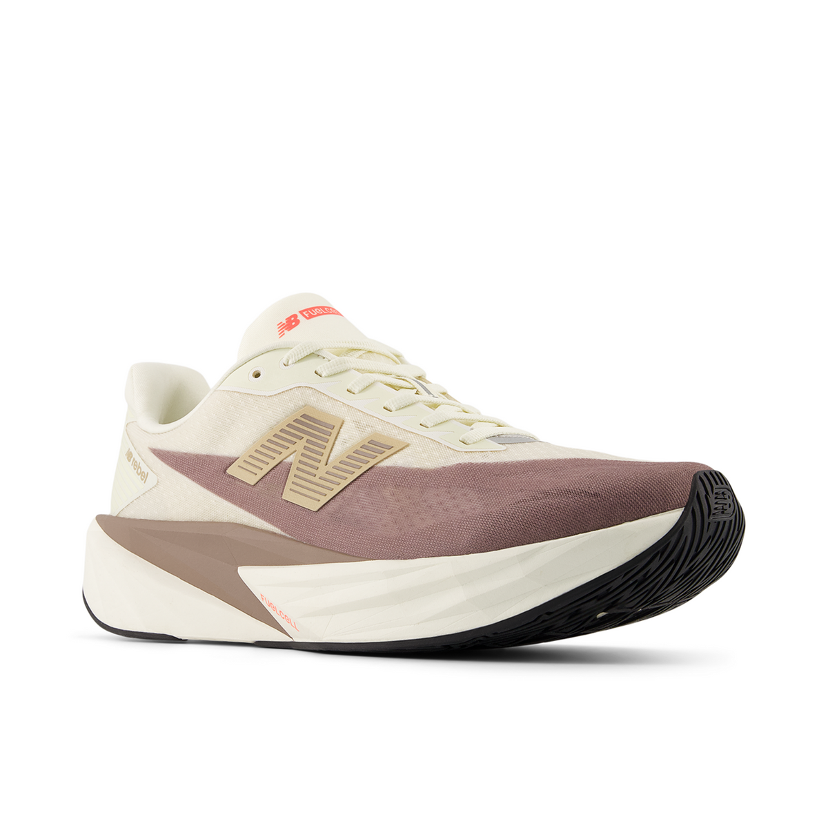 New Balance M Rebel v5 Laufschuhe in BEIGE