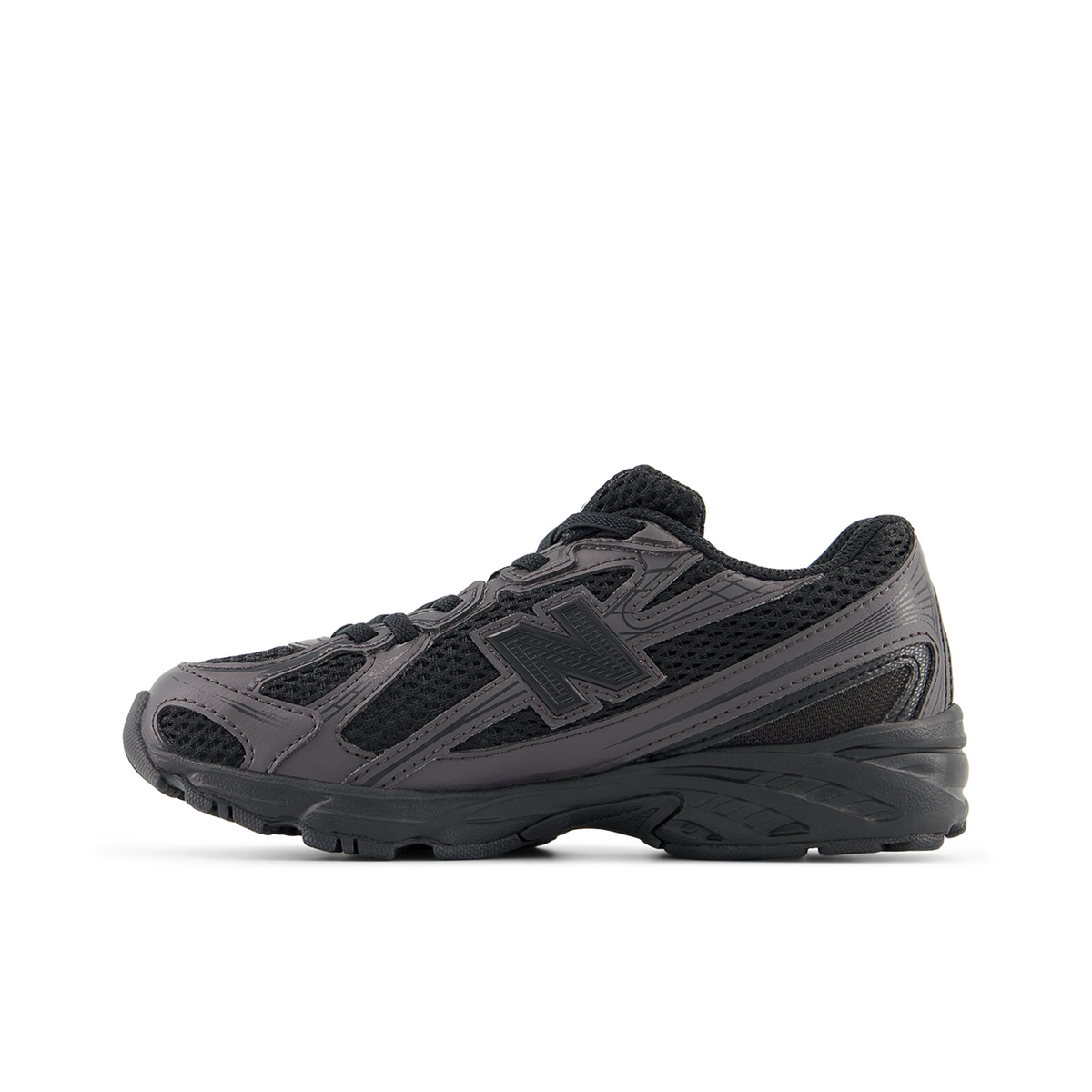 New Balance P 740 Core Freizeitschuhe in SCHWARZ