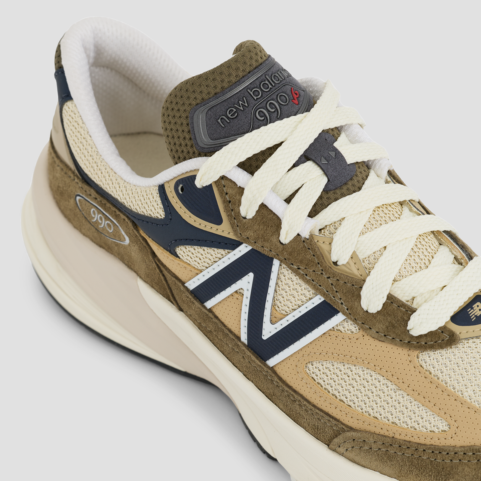 New Balance U 990 v6 Made in USA in BRAUN