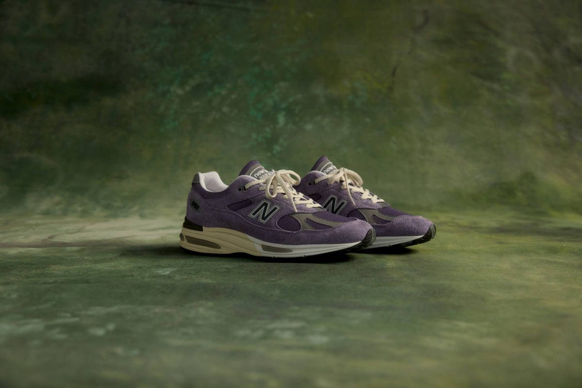 New Balance M 991v2 Made in UK Grounded Pastels Freizeitschuhe in VIOLETT