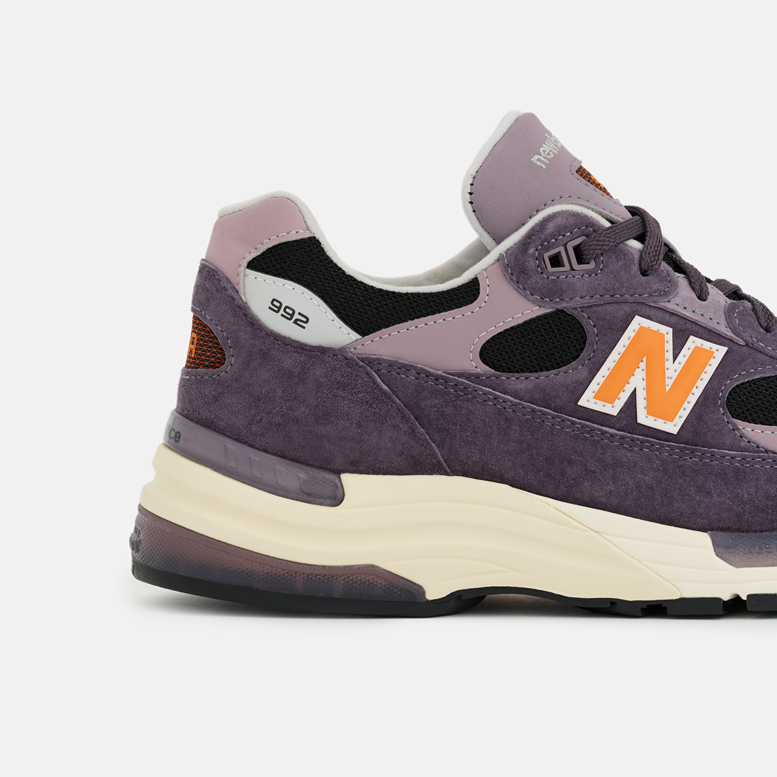 New Balance M 992 Made in USA Freizeitschuhe in VIOLETT