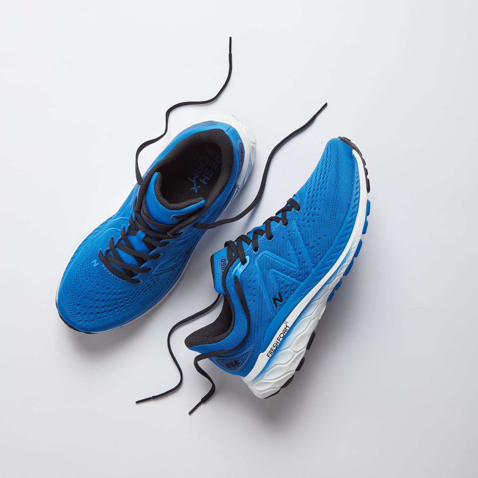 New Balance M 860 Weite B v13 Laufschuhe in BLAU