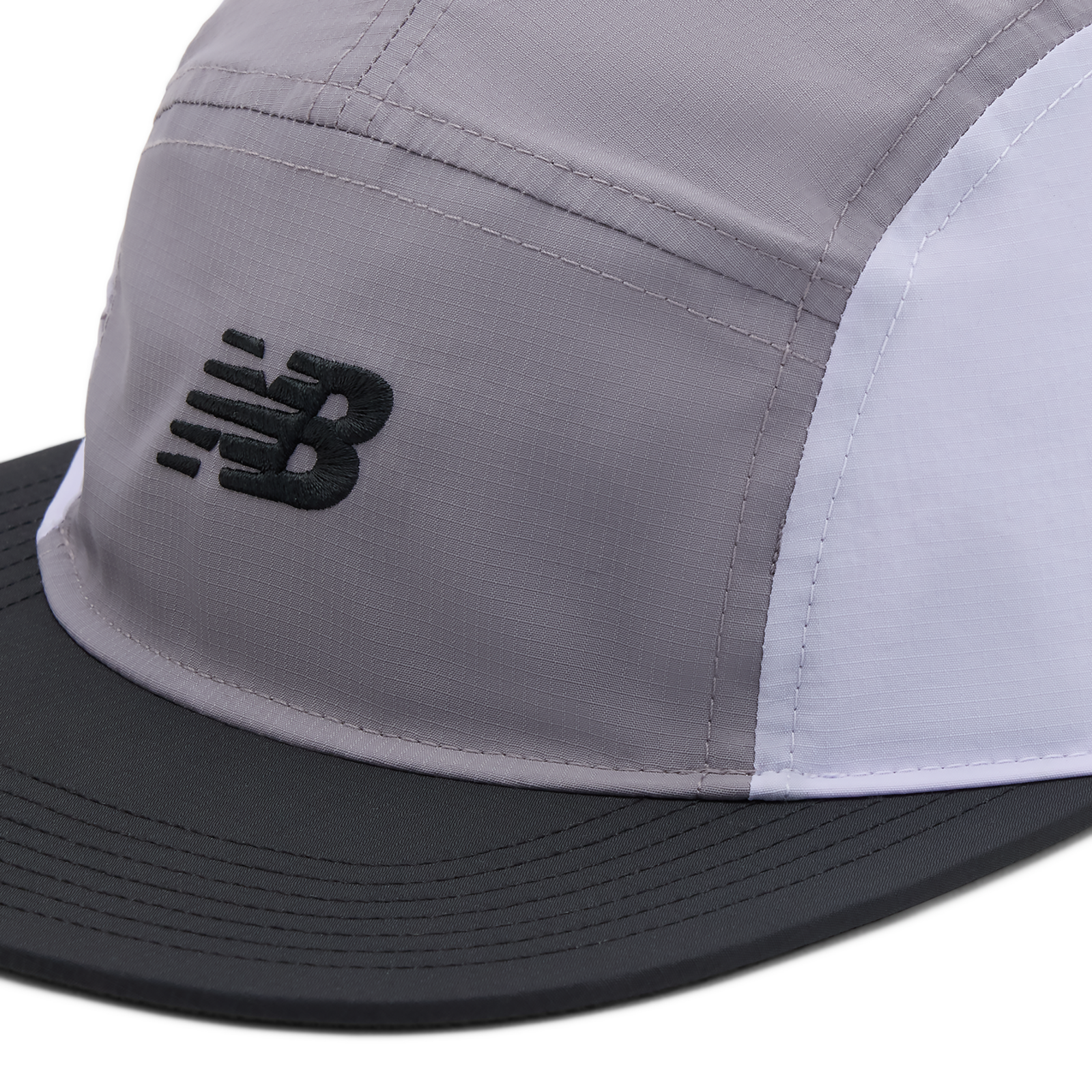 New Balance 47 Multi-Colored 5 Panel in GRAU