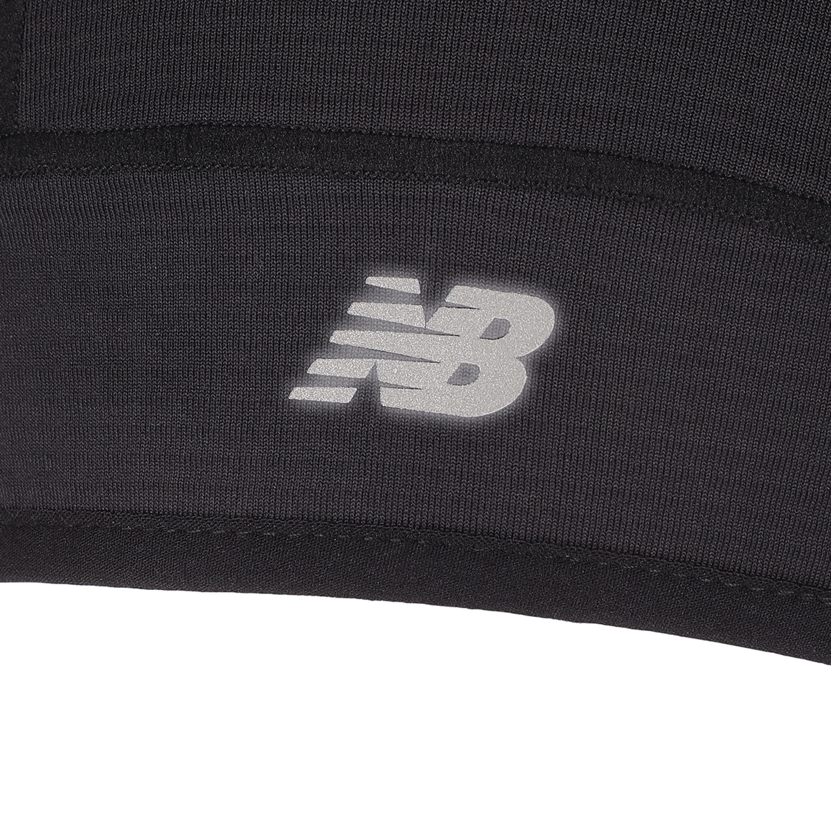 New Balance Performance Fleece Beanie in SCHWARZ