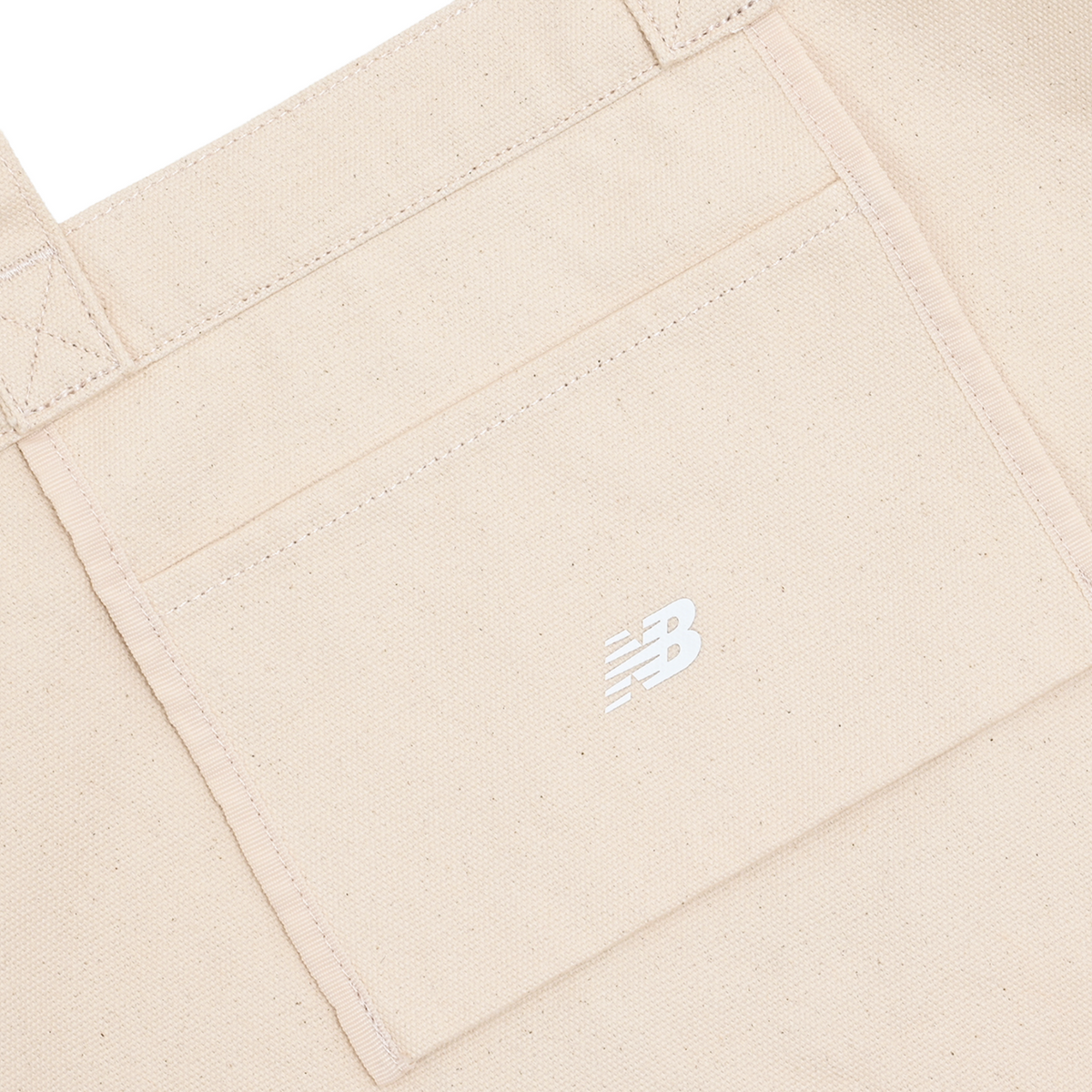 New Balance NB Athletics Graphic Tote in MEHRFARBIG
