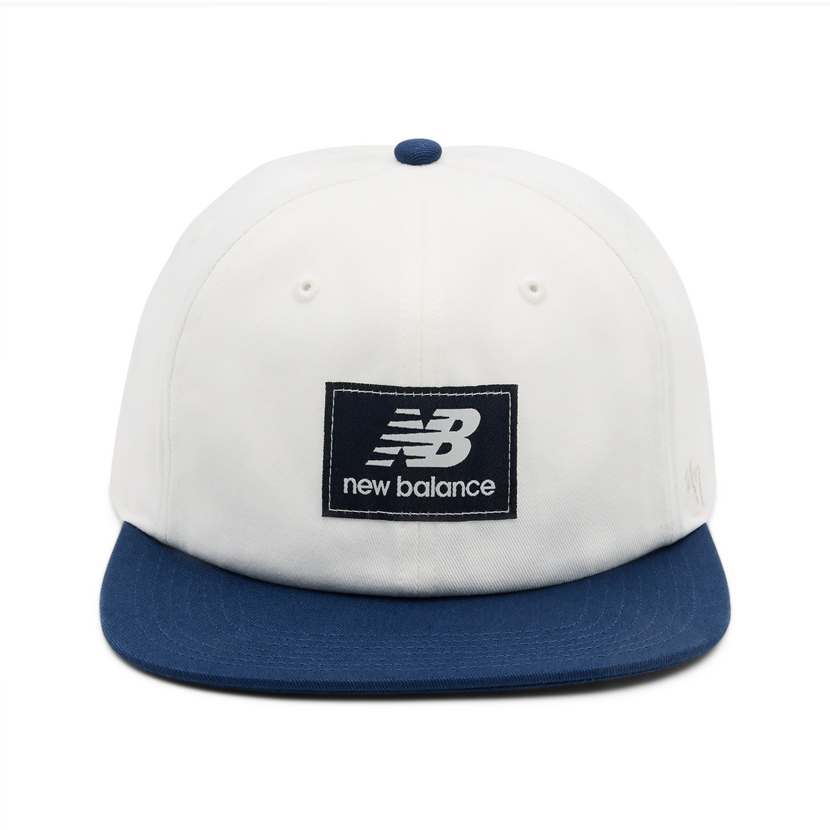 New Balance '47 Captain in WEISS