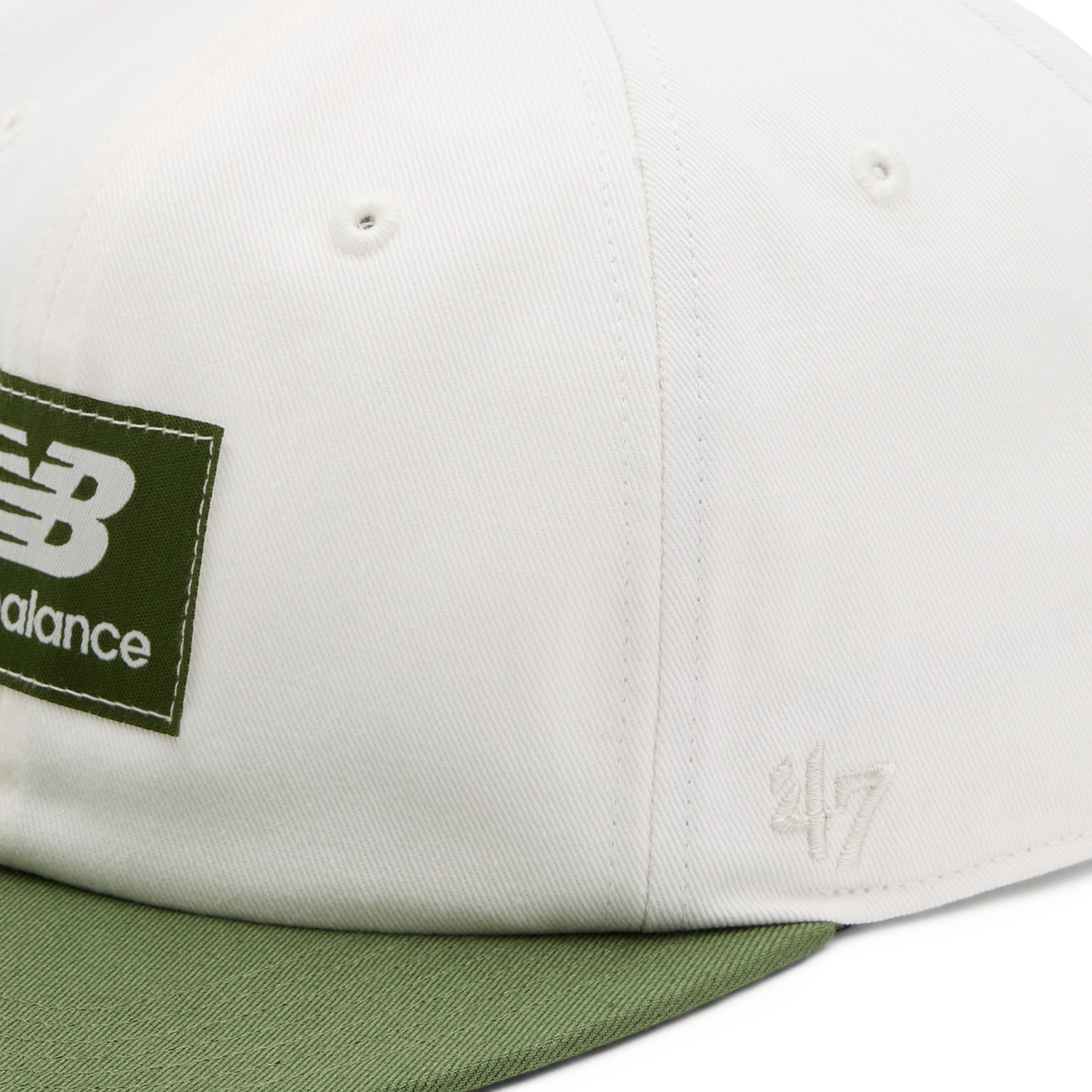 New Balance '47 Captain in WEISS