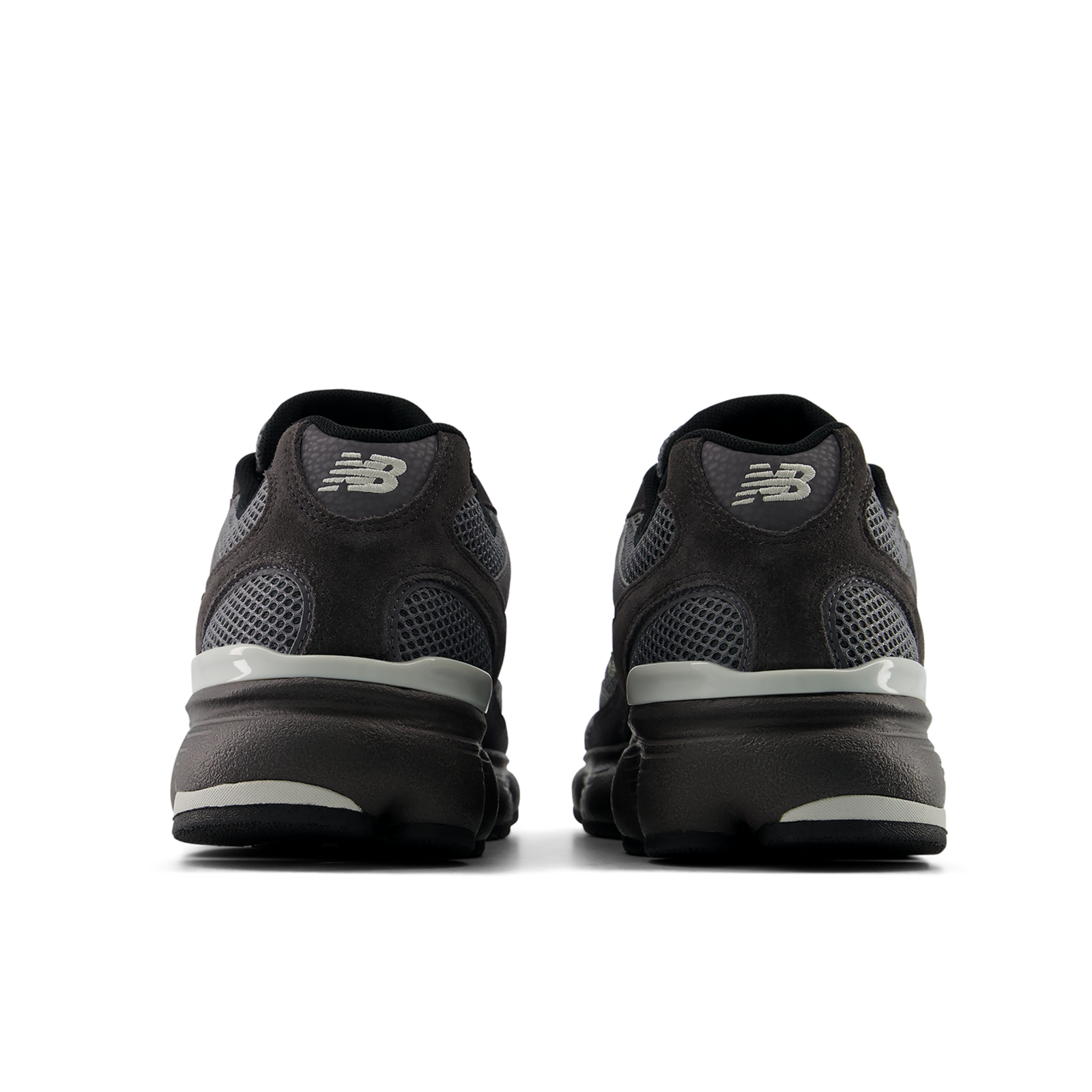 New Balance 603 Shades in SCHWARZ