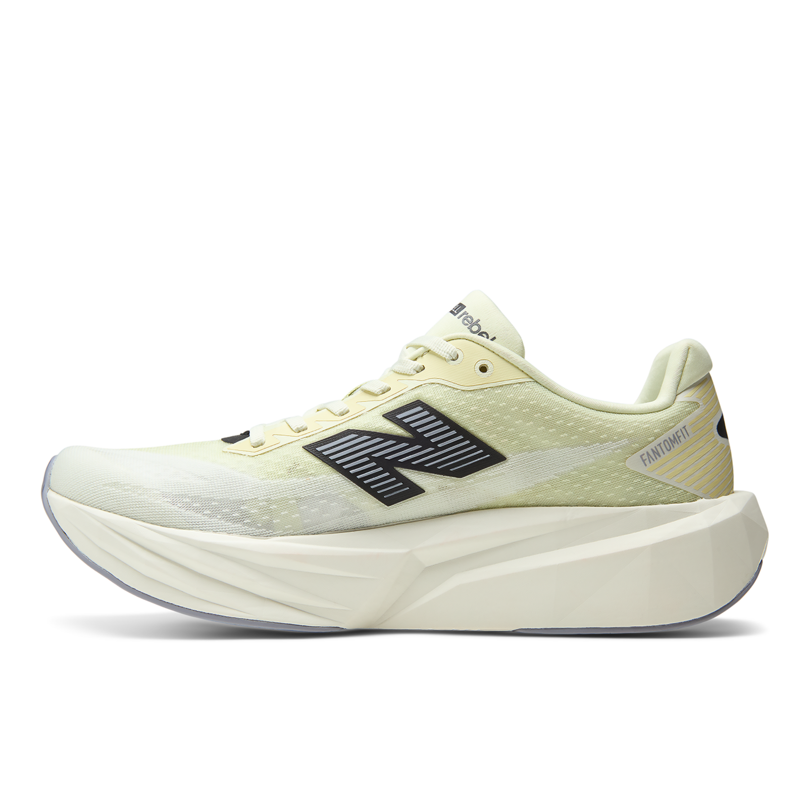 New Balance MFCX8QY - Fuelcell Rebel V5 Laufschuhe in BEIGE