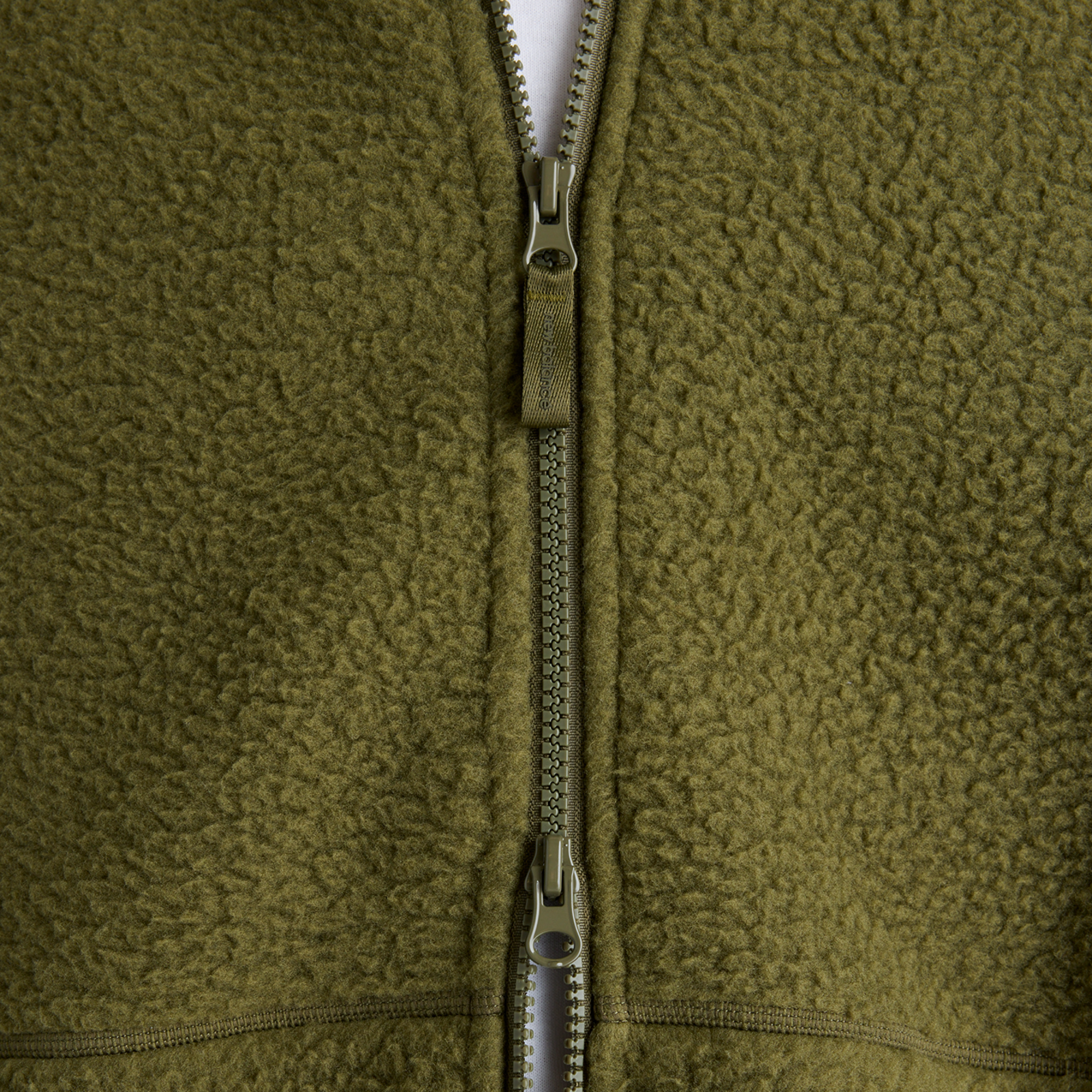 New Balance High Pile Jacket in GRÜN