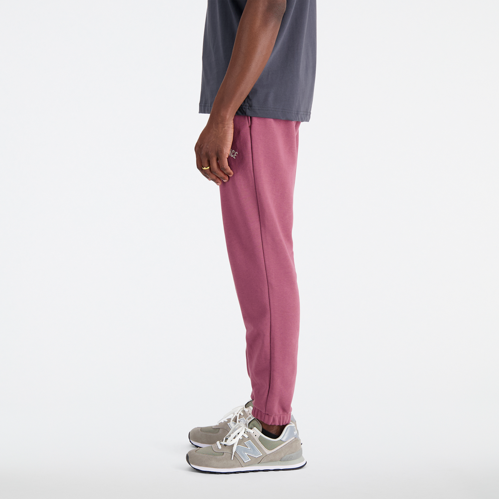 New Balance Essentials Varsity Fleece Pant in