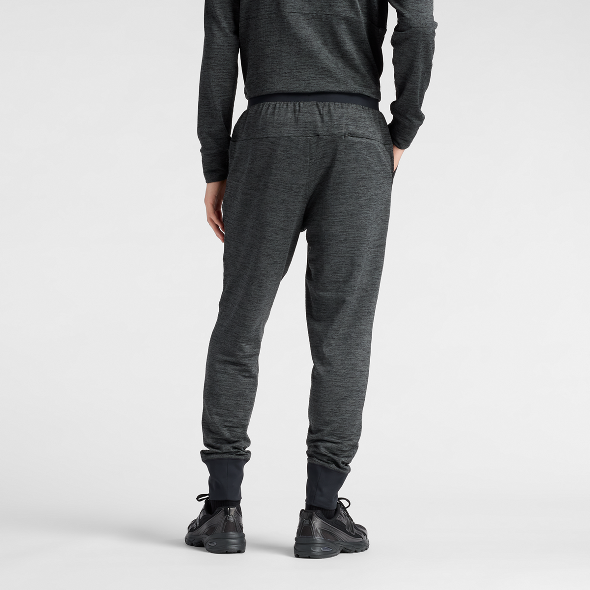 New Balance Athletics Heat Grid Jogger in