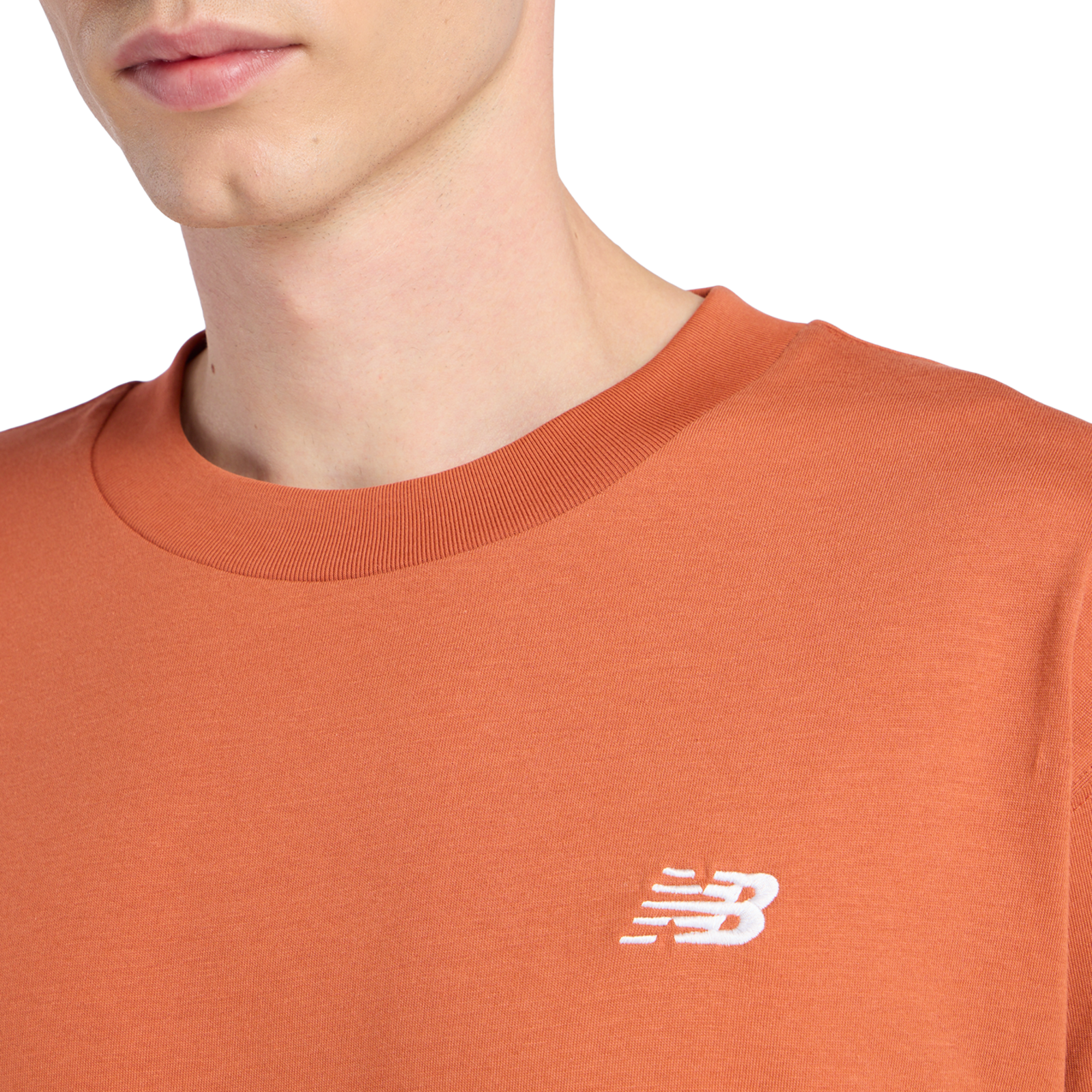 New Balance Sport Essentials Small Logo T-Shirt in