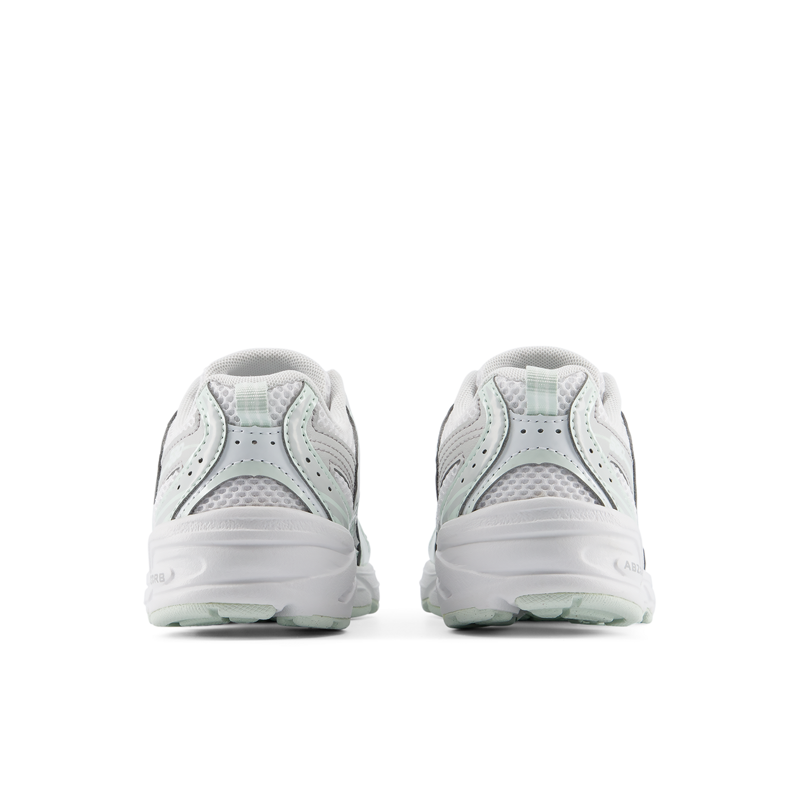 New Balance 530 Bungee Lace in WEISS