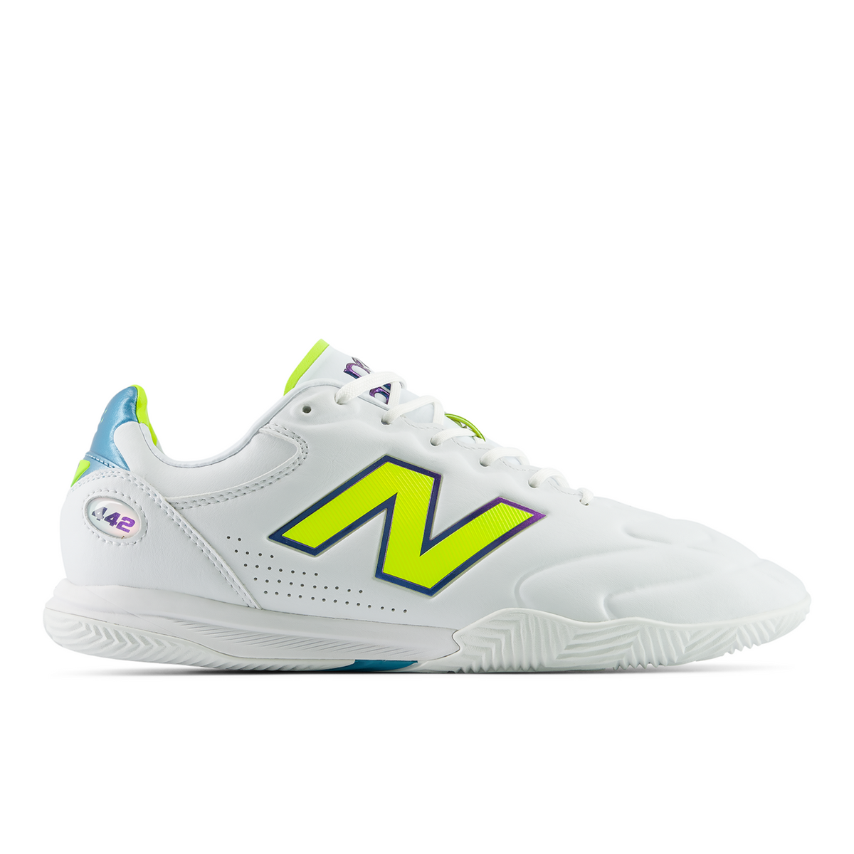 New Balance 442 Elite IN v3 in WEISS