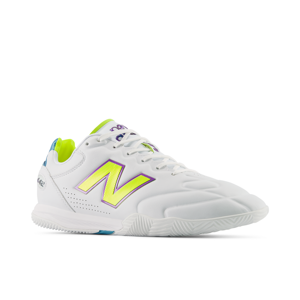 New Balance 442 Elite IN v3 in WEISS