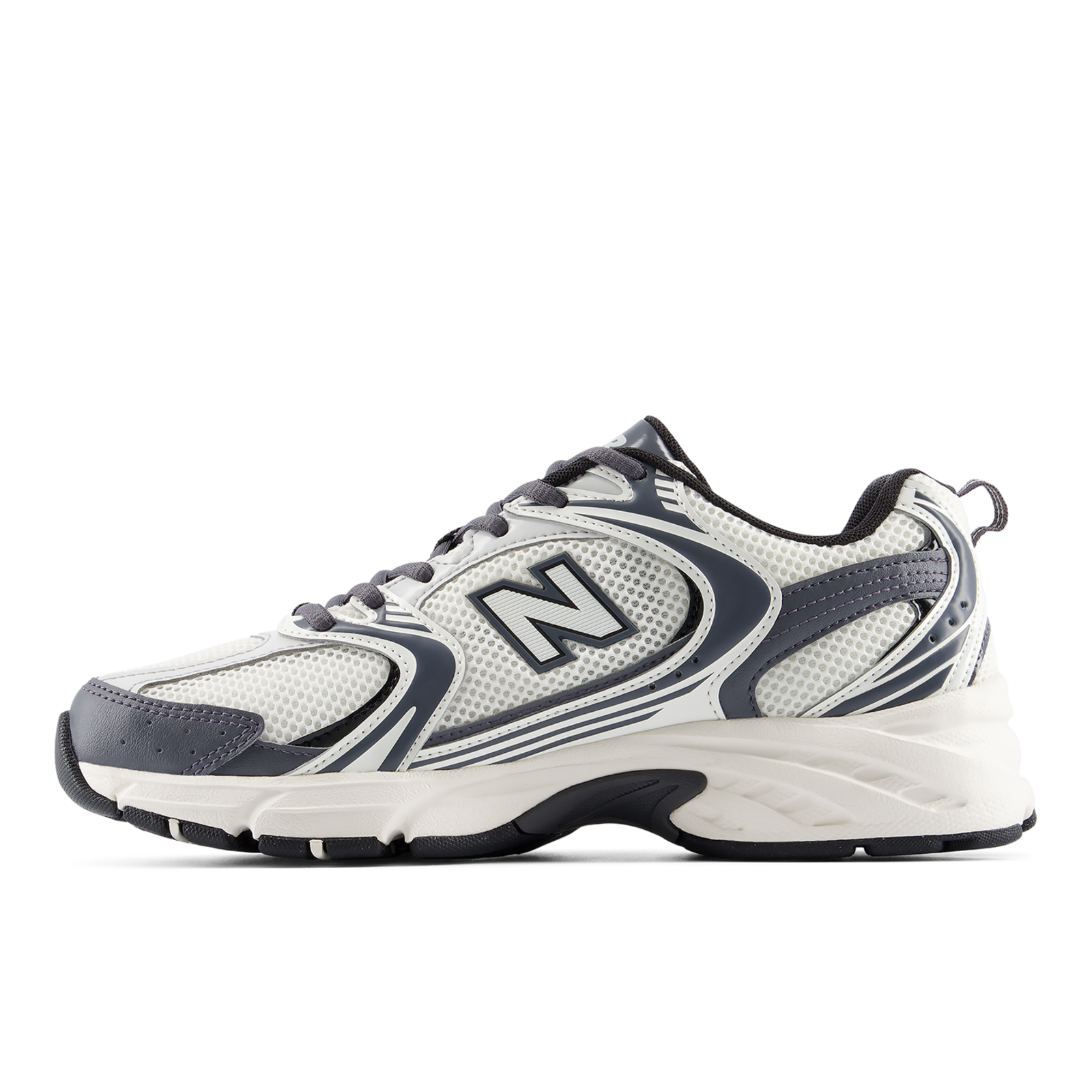 New Balance 530 Core Reset in WEISS