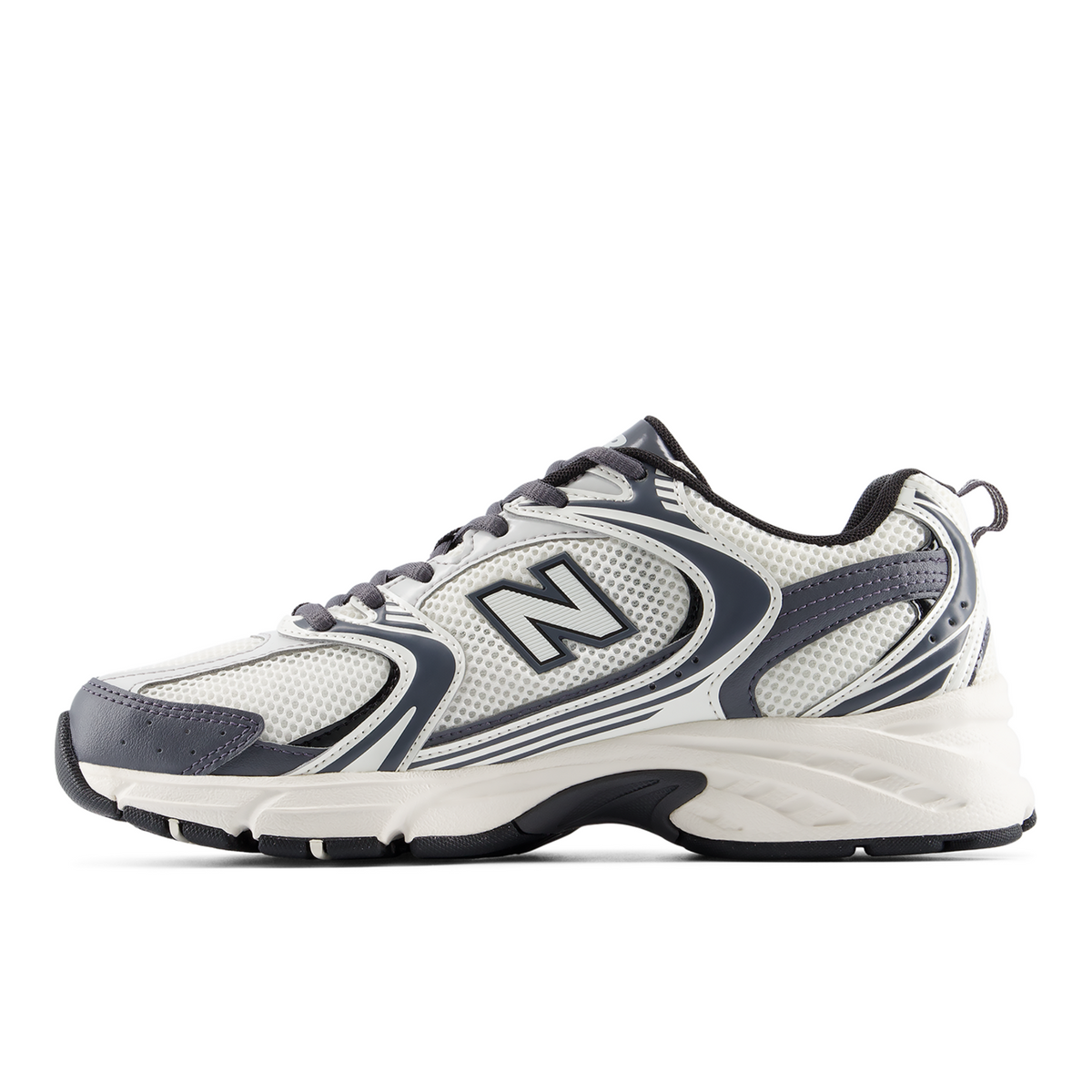 New Balance 530 Core Reset in WEISS