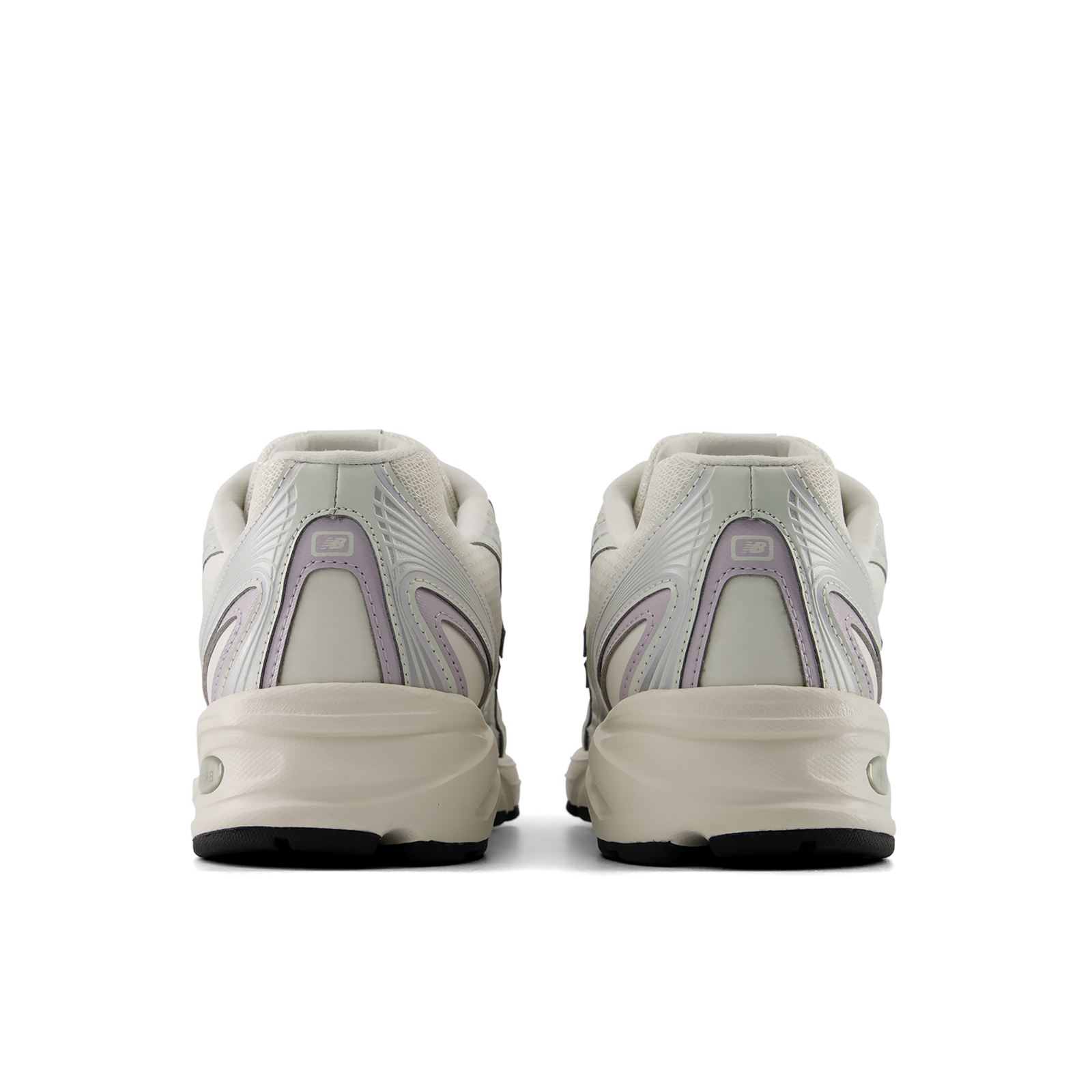 New Balance U7402F3 - 740 in BEIGE