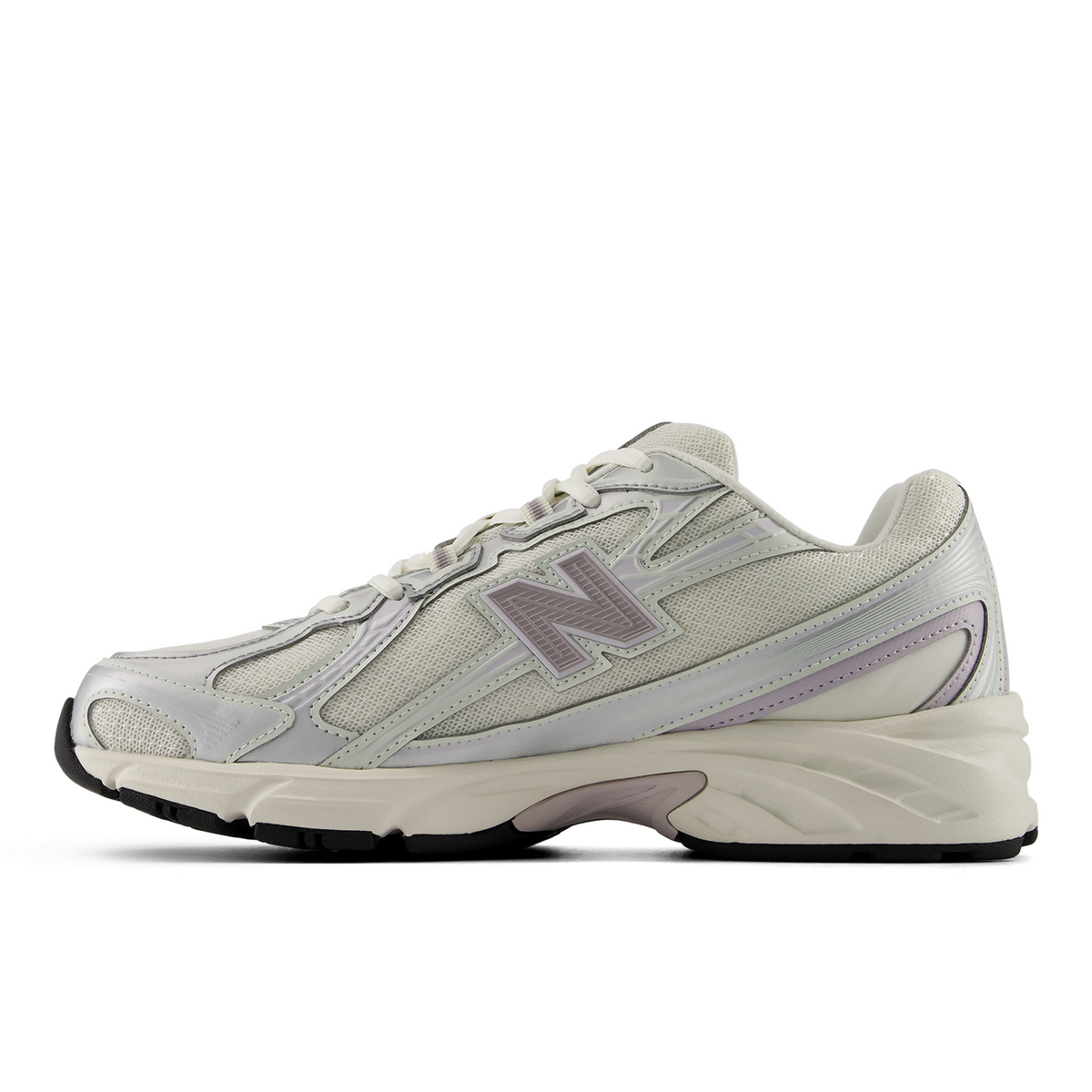 New Balance U7402F3 - 740 in BEIGE