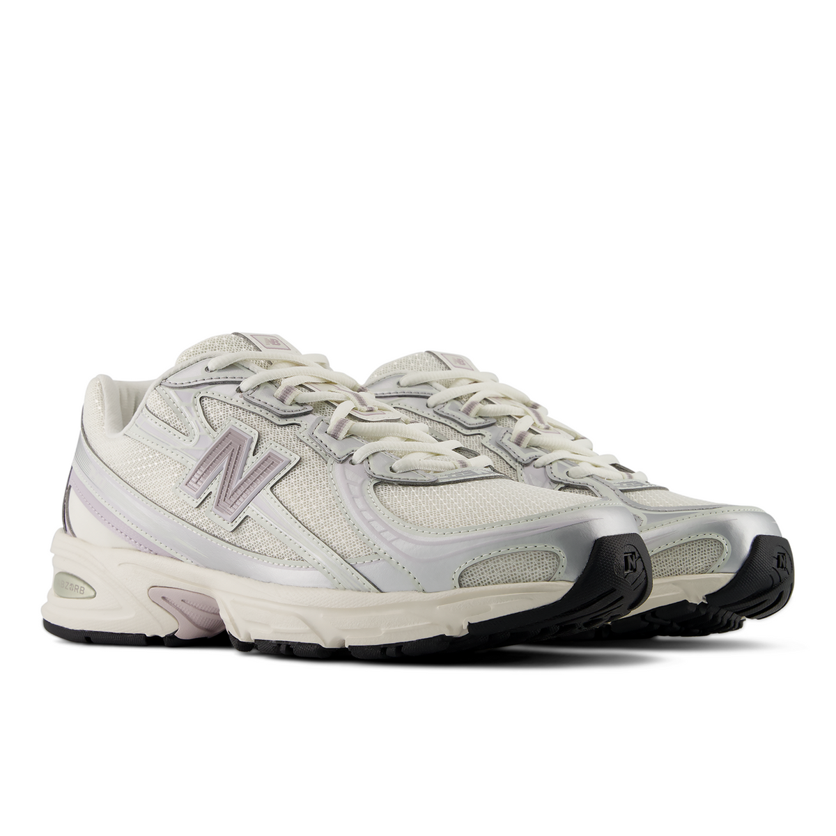 New Balance U7402F3 - 740 in BEIGE
