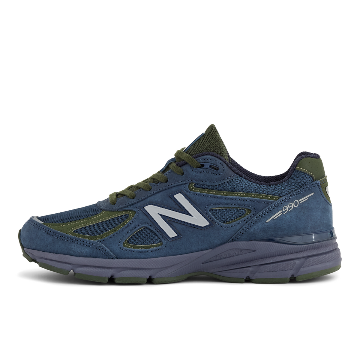 New Balance 990 v4 Made in USA in BLAU
