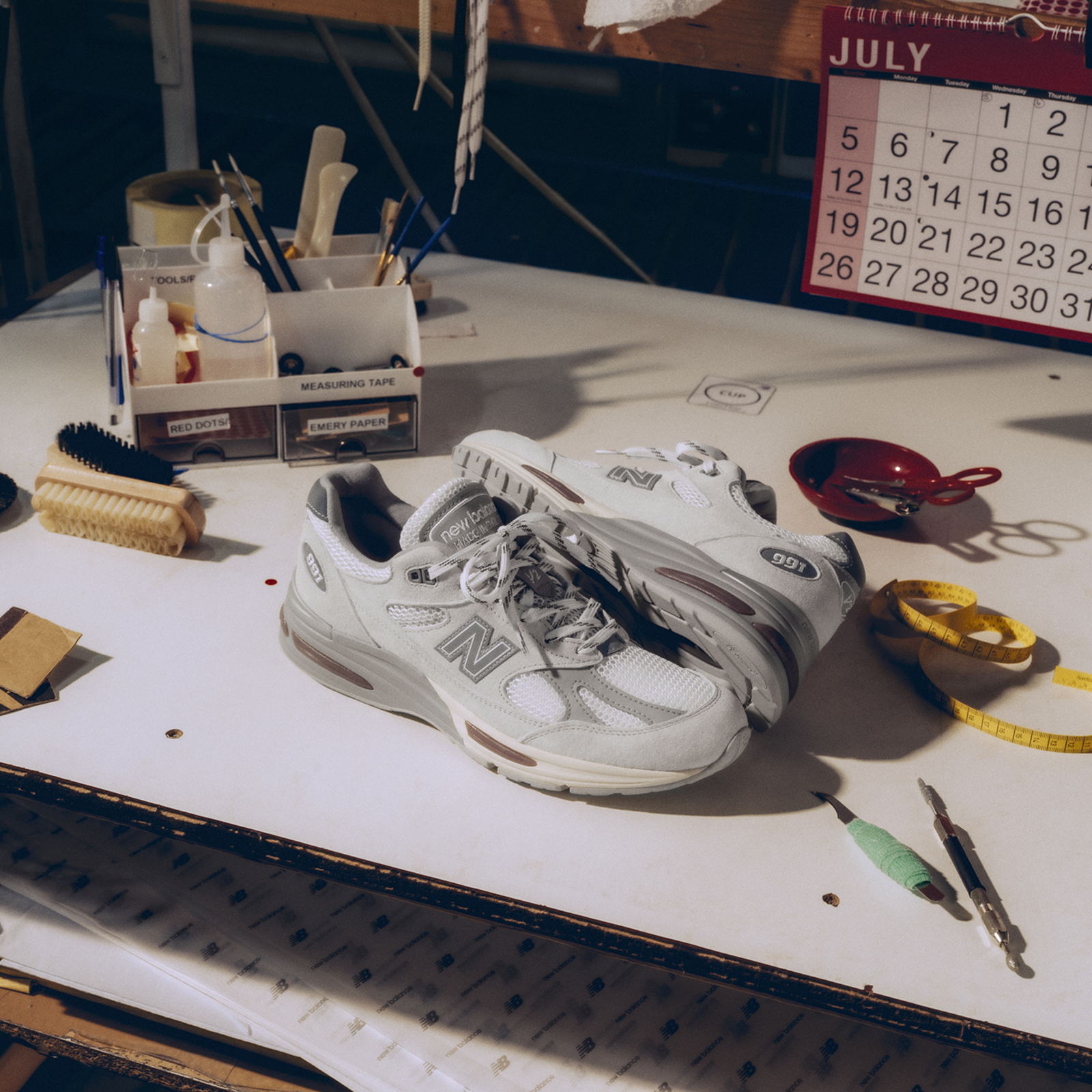 New Balance 991 v2 Made in UK Elevated in GRAU