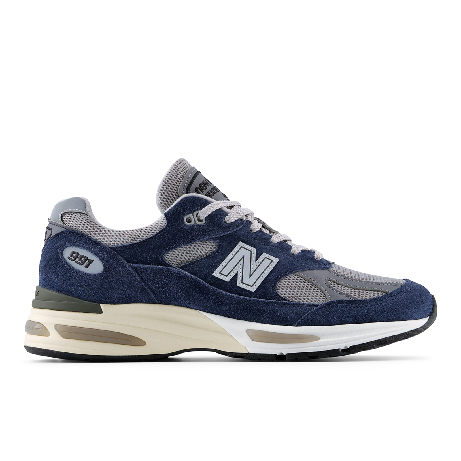 New Balance 991 v2 Made in UK Plus in BLAU