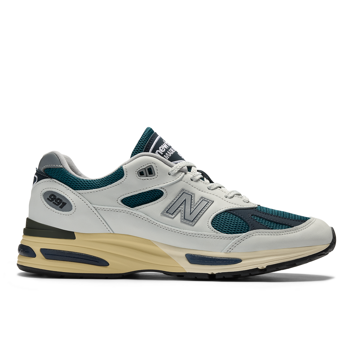 New Balance M 991 Made in UK v2 Iconic Influences Freizeitschuhe in WEISS