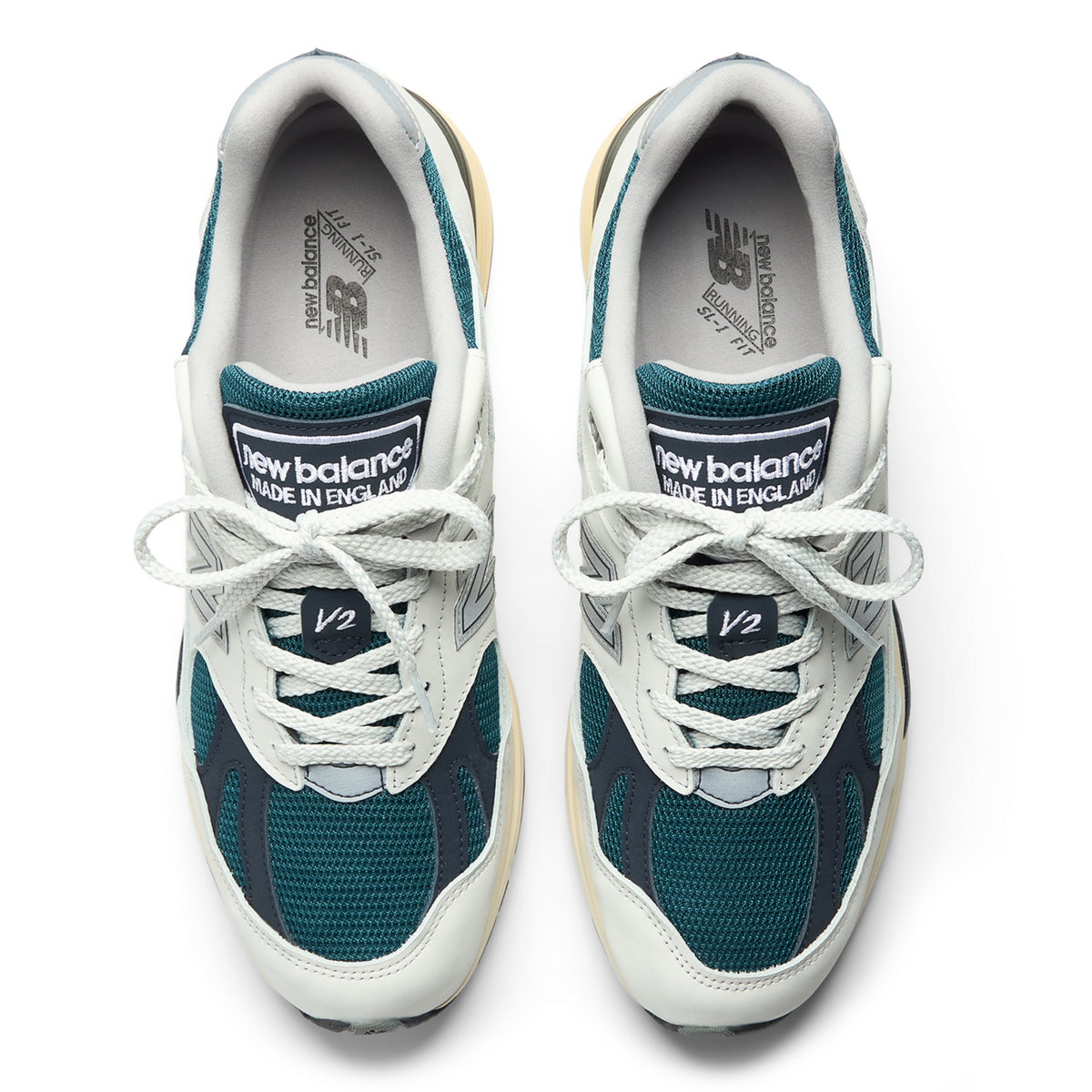 New Balance M 991 Made in UK v2 Iconic Influences Freizeitschuhe in WEISS