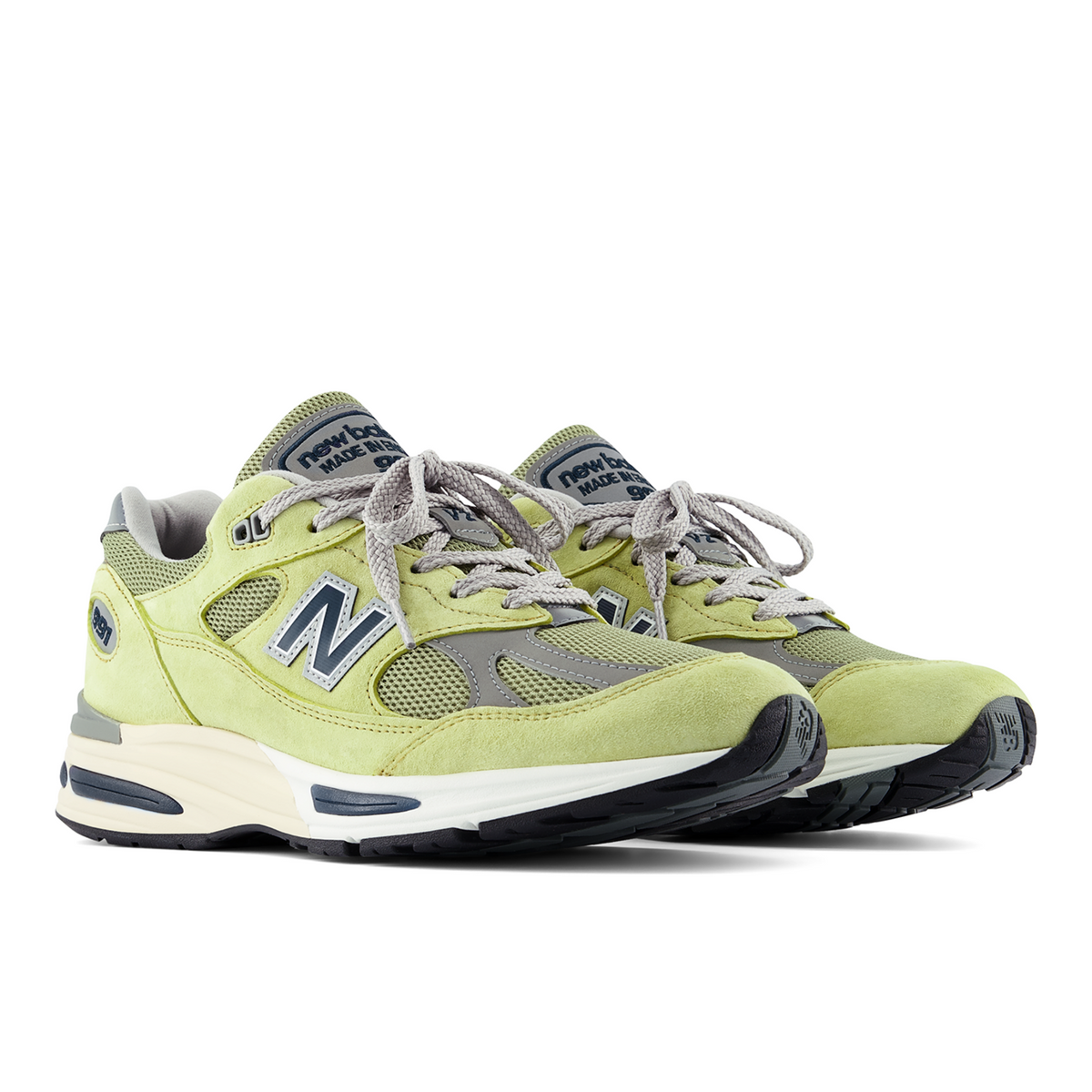 New Balance 991 v2 Made in UK Summer Brights in GRÜN