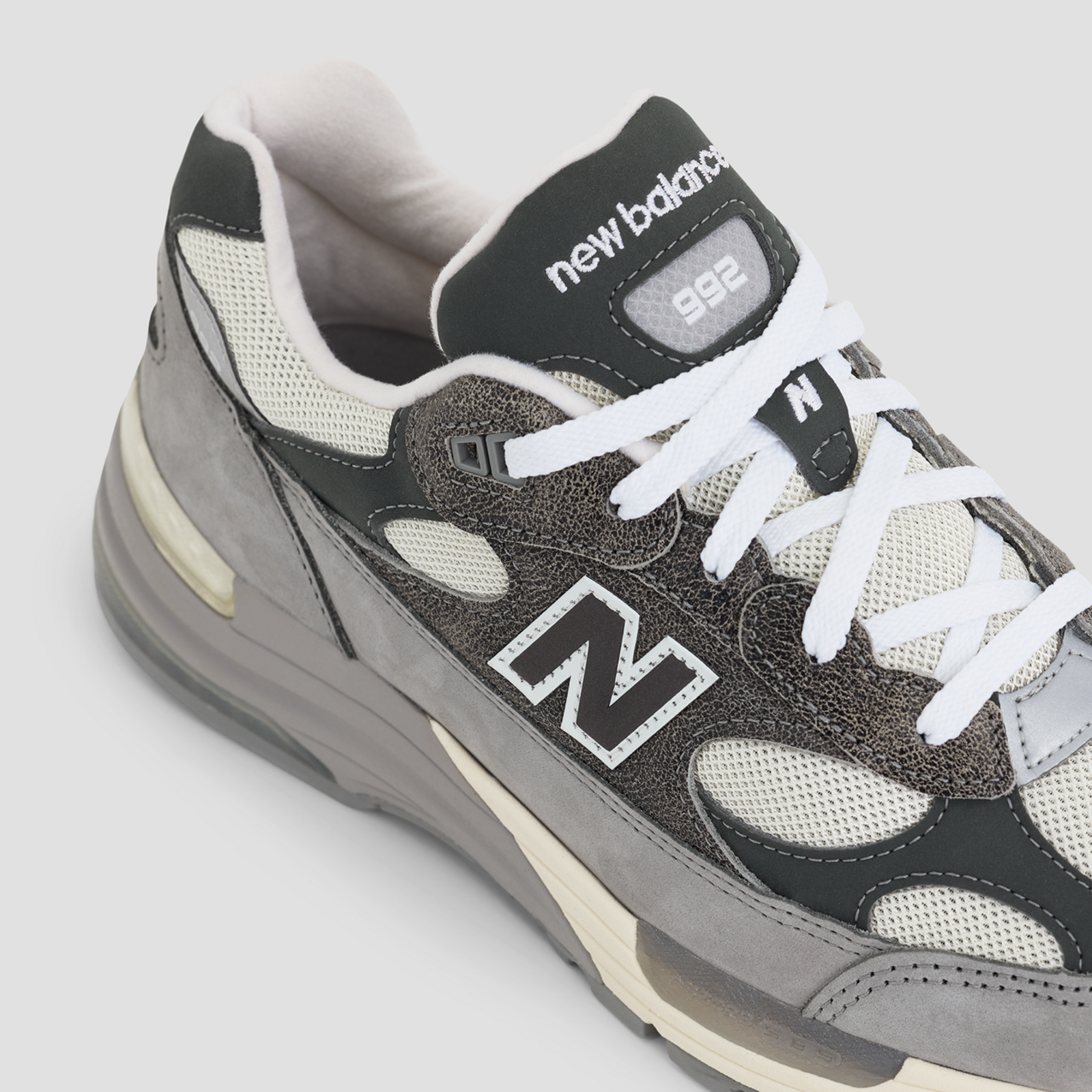 New Balance M 992 Made in USA Seasonal Freizeitschuhe in GRAU