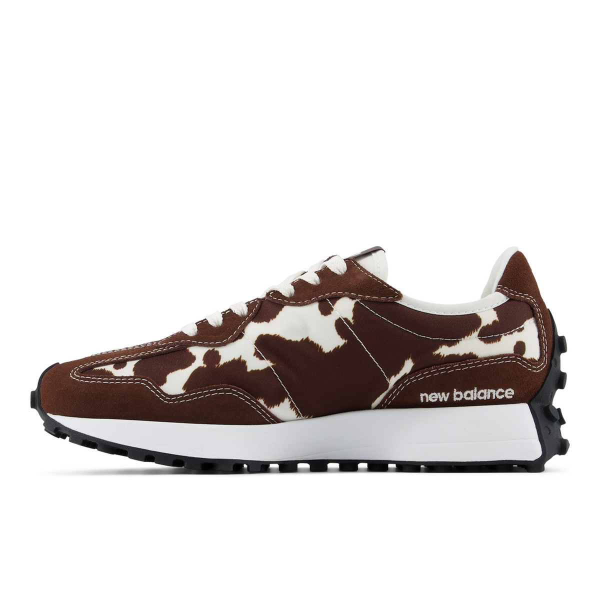 New Balance 327 Print in BRAUN