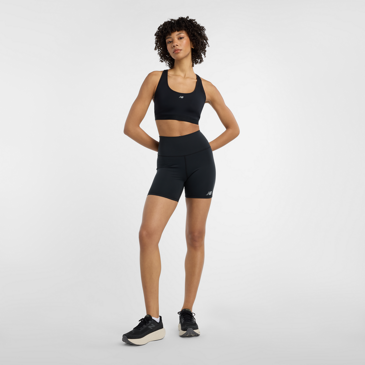 New Balance W NB Essential Run Bra in