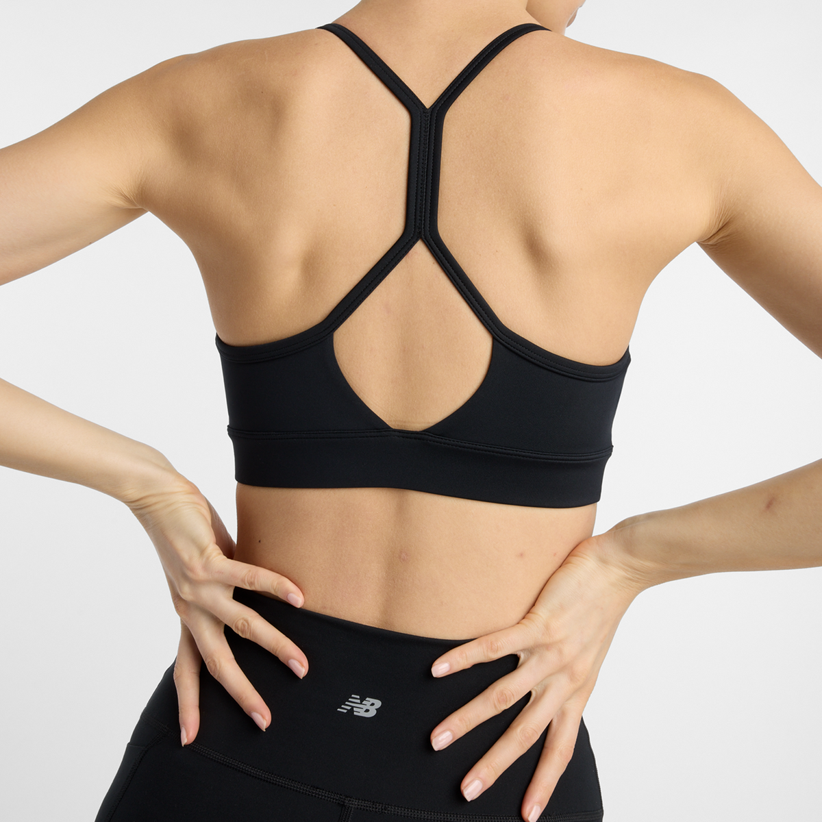 New Balance W NB Essential Yoga Bra in