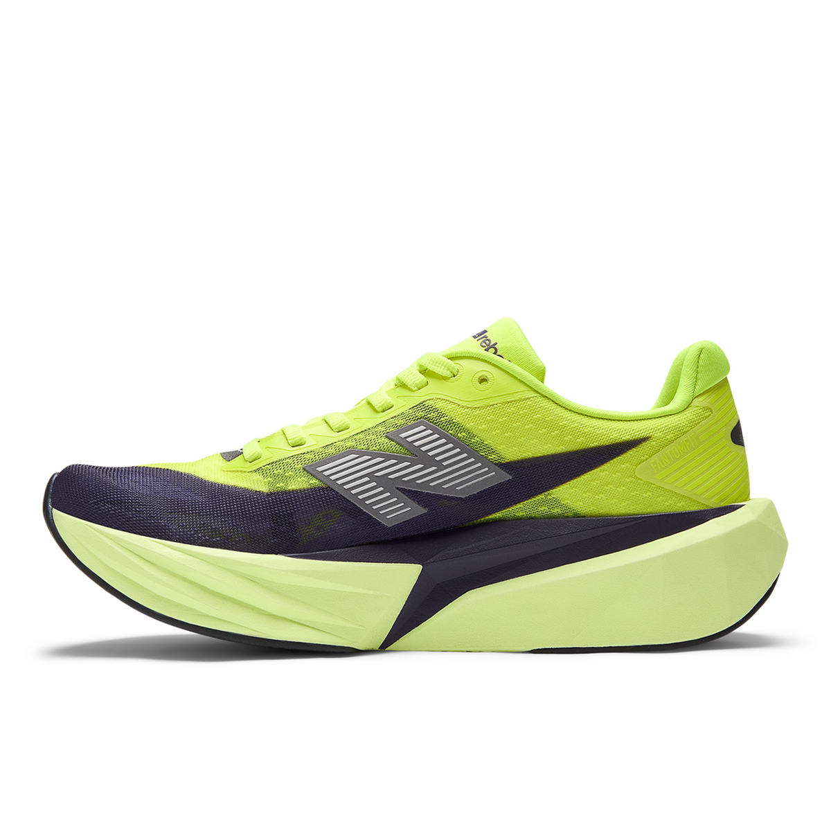 New Balance W Rebel v5 Laufschuhe in GRÜN