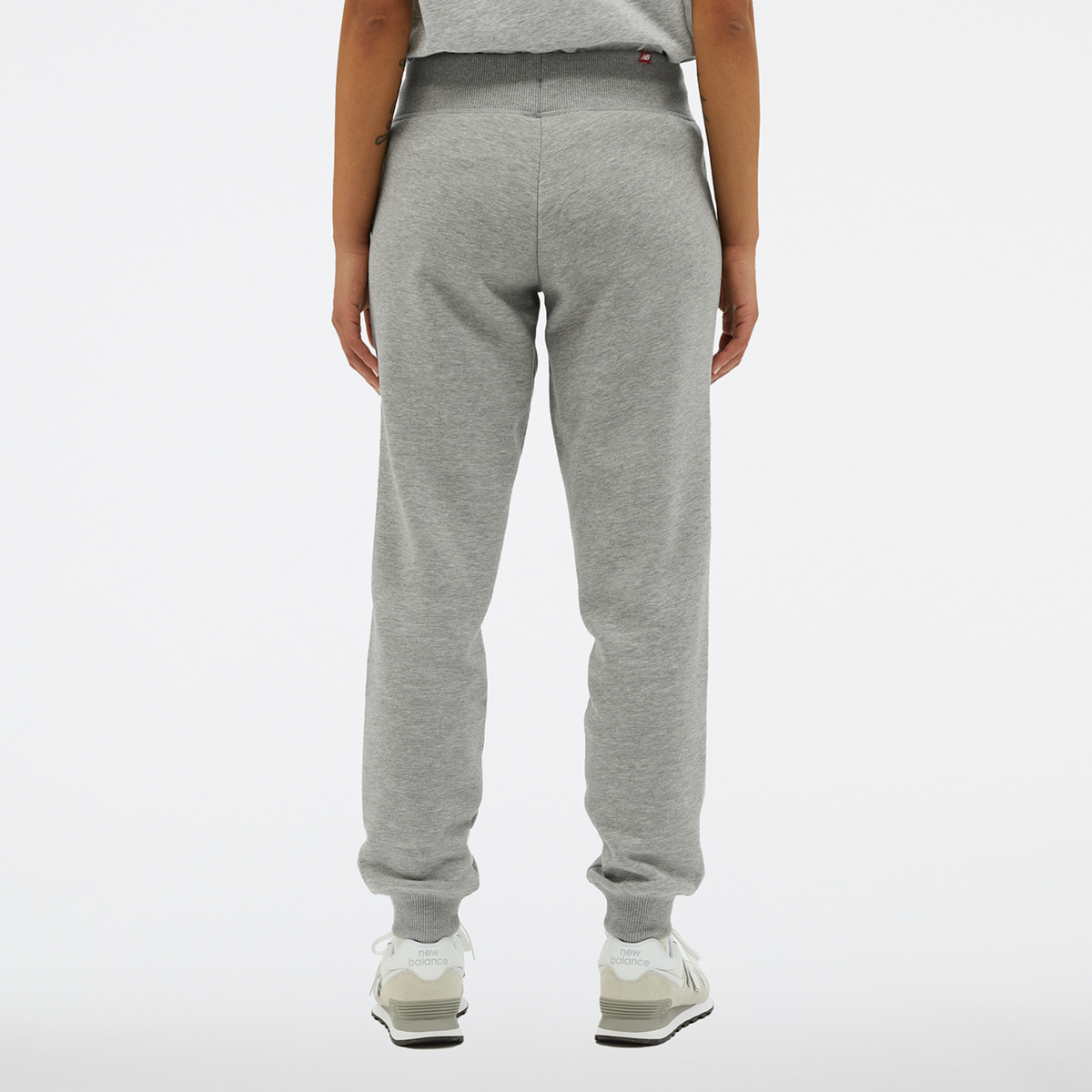 New Balance W NB Small Logo Pants in GRAU