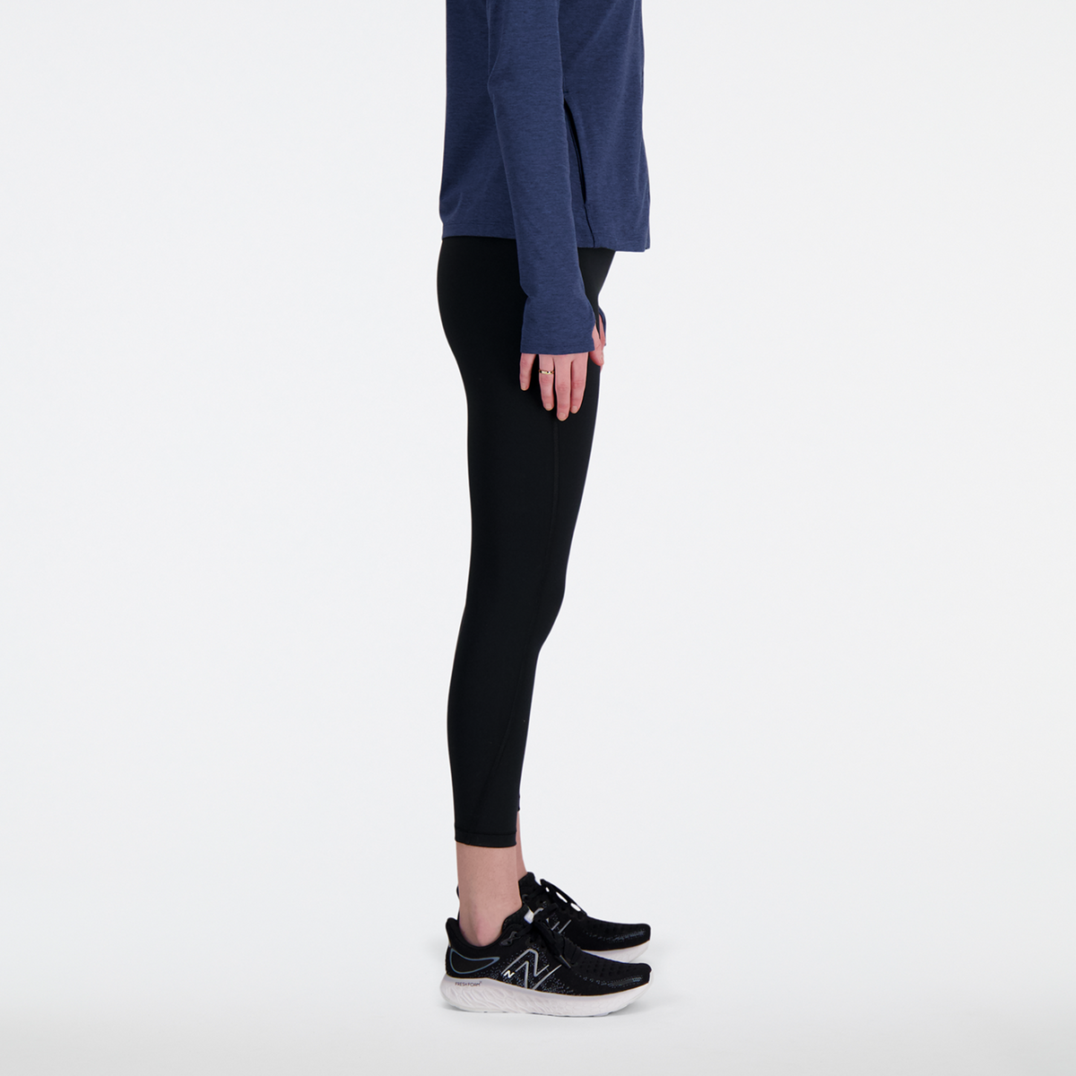New Balance W NB Athletics Sleek 23 Inch High Rise Legging in