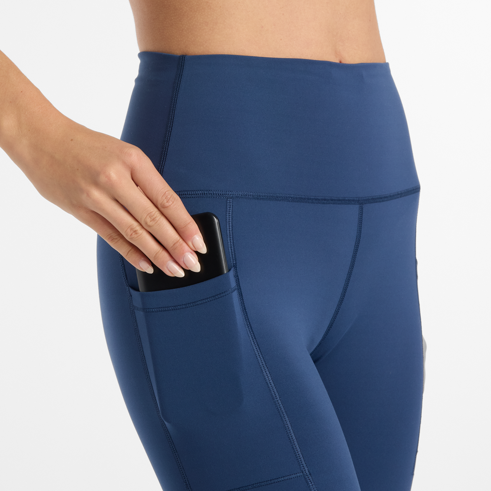 New Balance W NB Sleek Pocket High Rise Legging 27" in