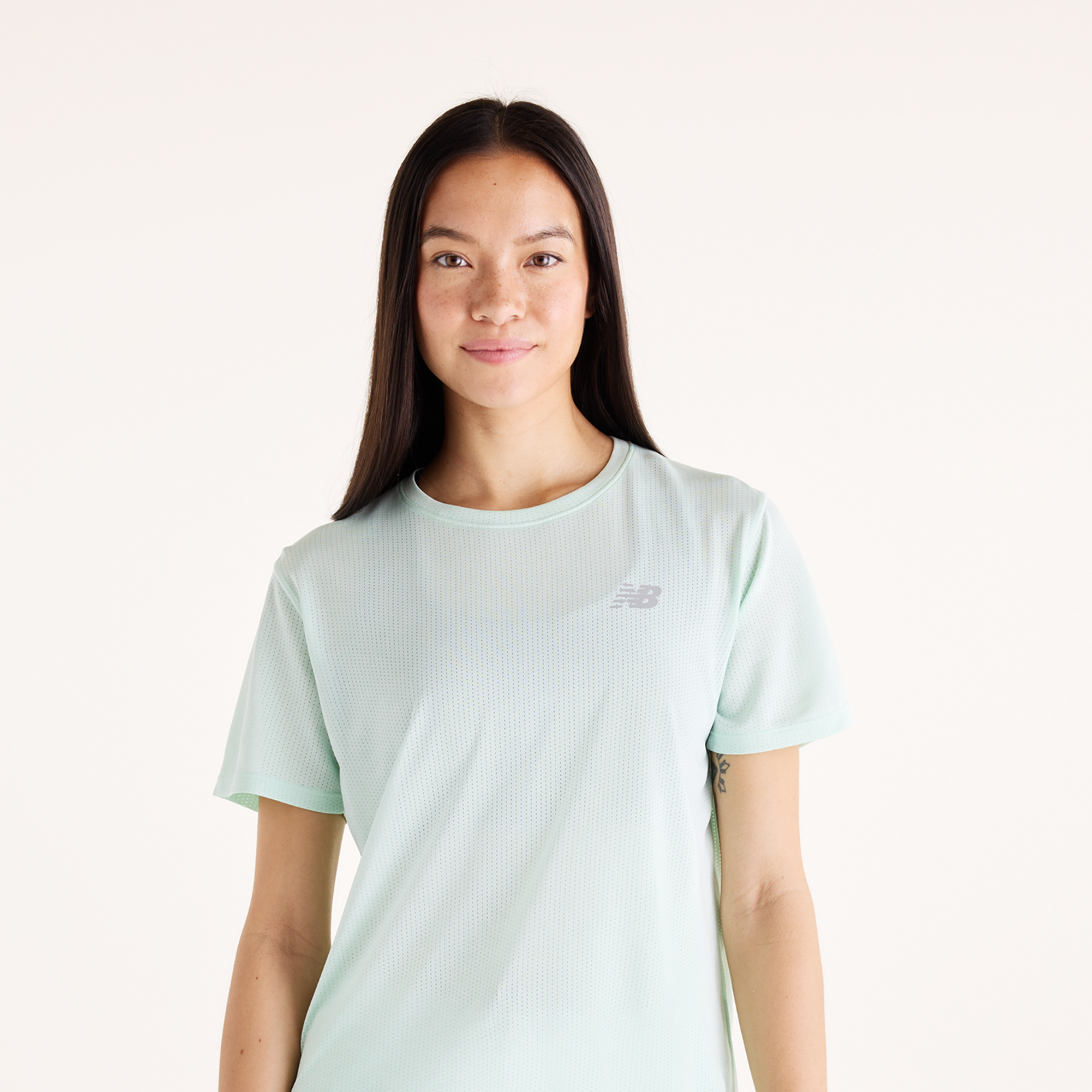 New Balance W NB Athletics Short Sleeve in