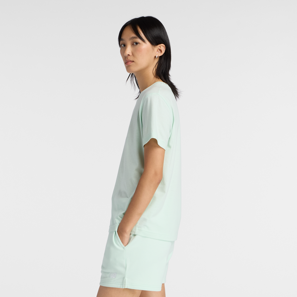 New Balance W Sport Essentials Jersey Logo T-Shirt in