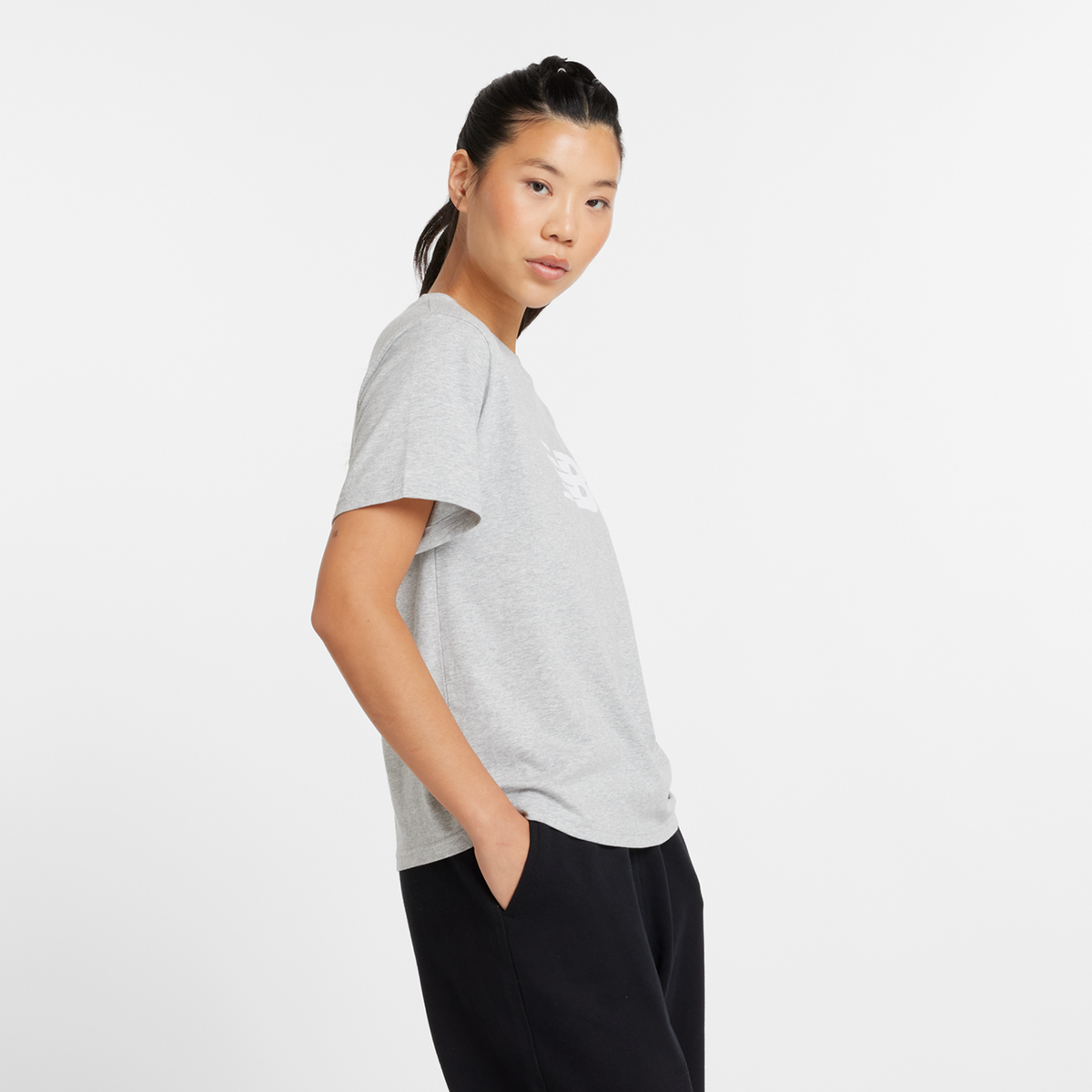 New Balance W Sport Jersey Relaxed Logo T-Shirt in