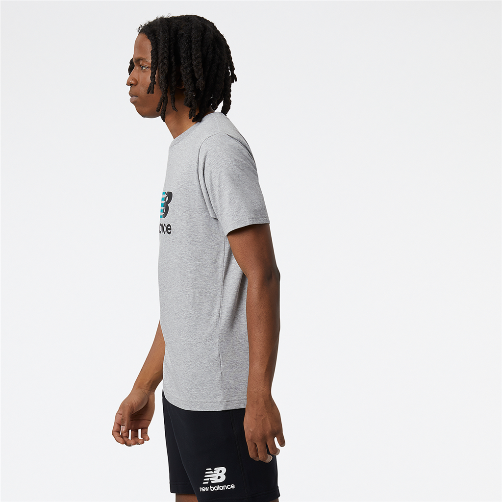 New Balance NB Sport Core Plus Graphic Tee in GRAU
