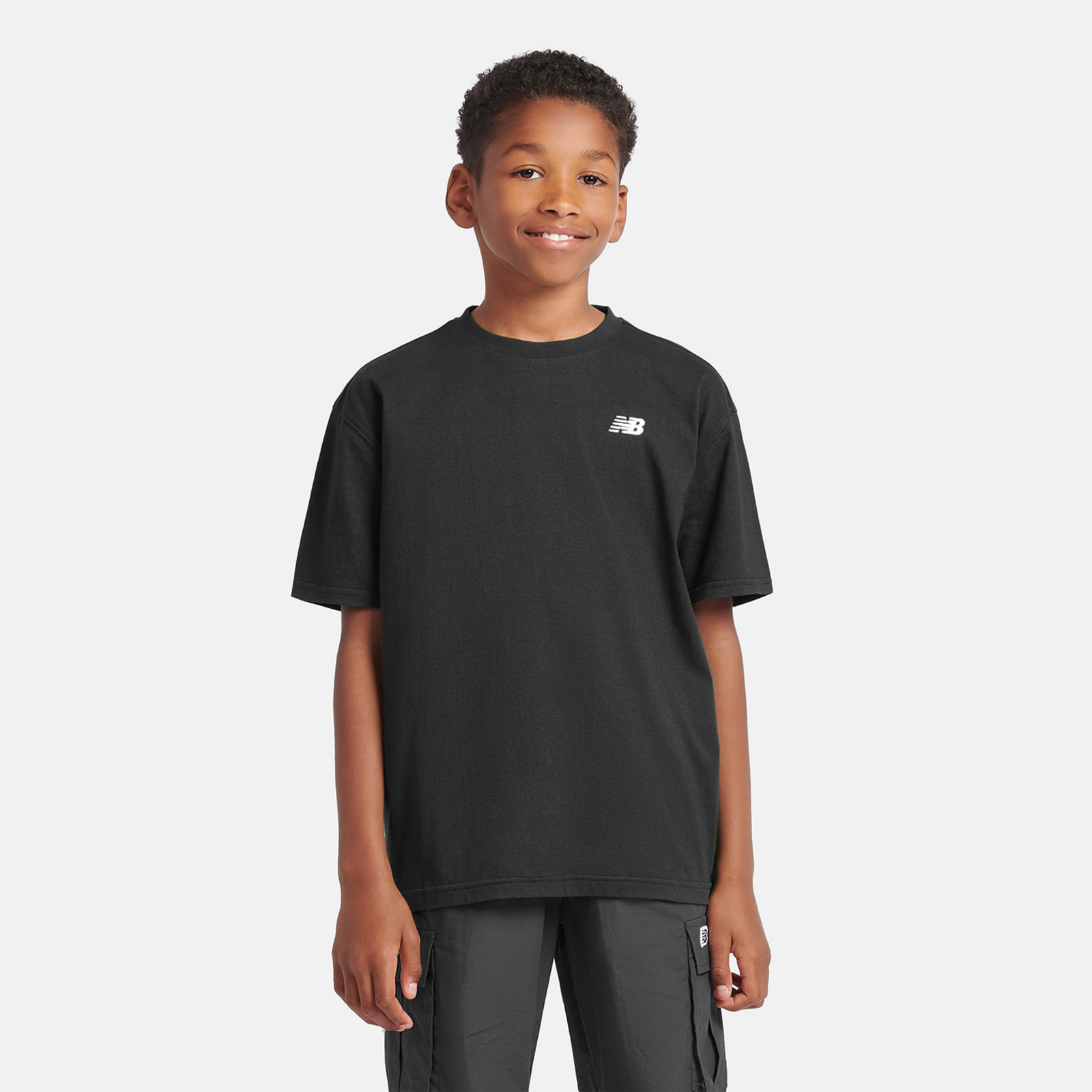 New Balance B New Balance Jersey Small Logo Tee in SCHWARZ