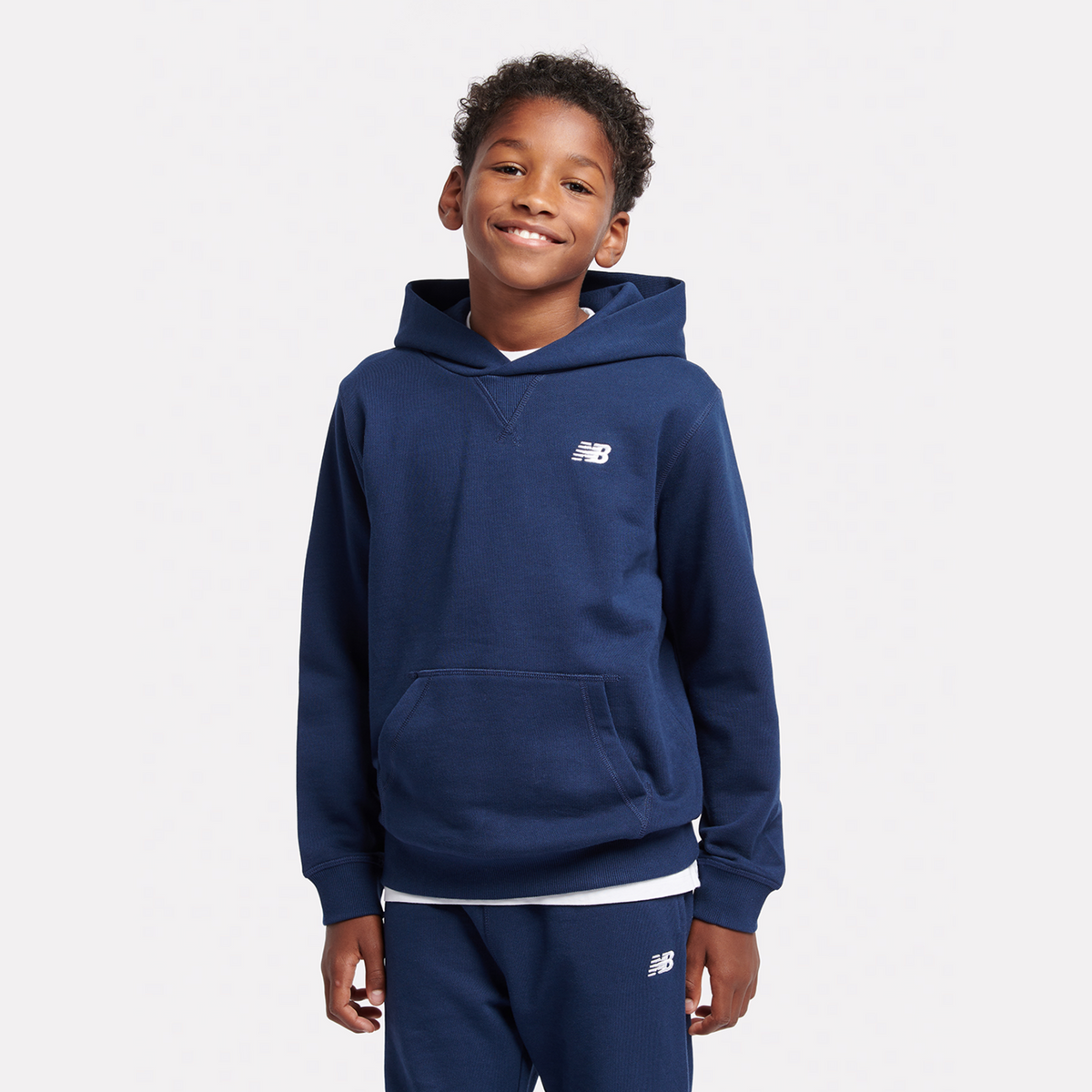 New Balance B New Balance French Terry Small Logo Hoodie in BLAU